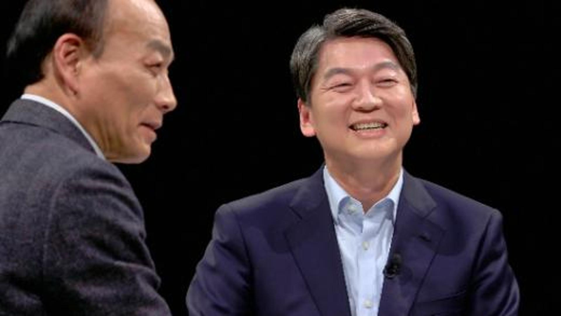 썰전 안철수, 전원책 변호사에 발끈 "1500억원 기부한 짠돌이도 있느냐"