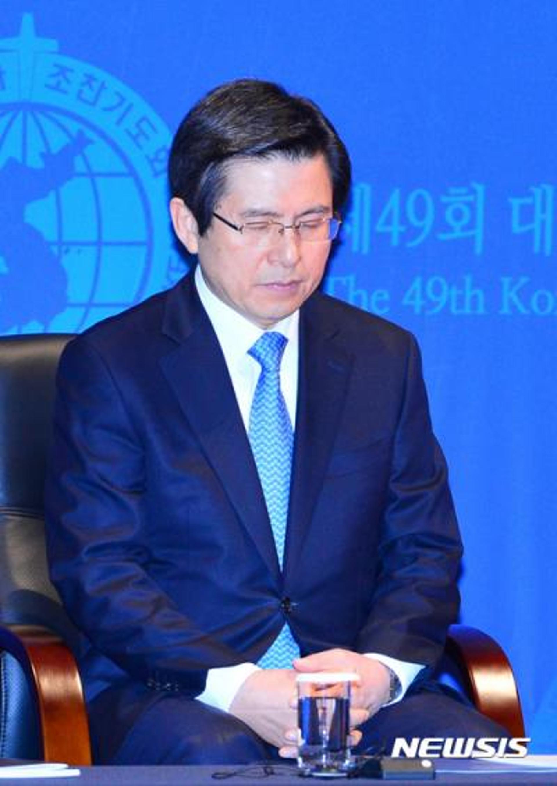 국가조찬기도회, 황교안 "한마음·한뜻으로 기도하면 어려움 극복"