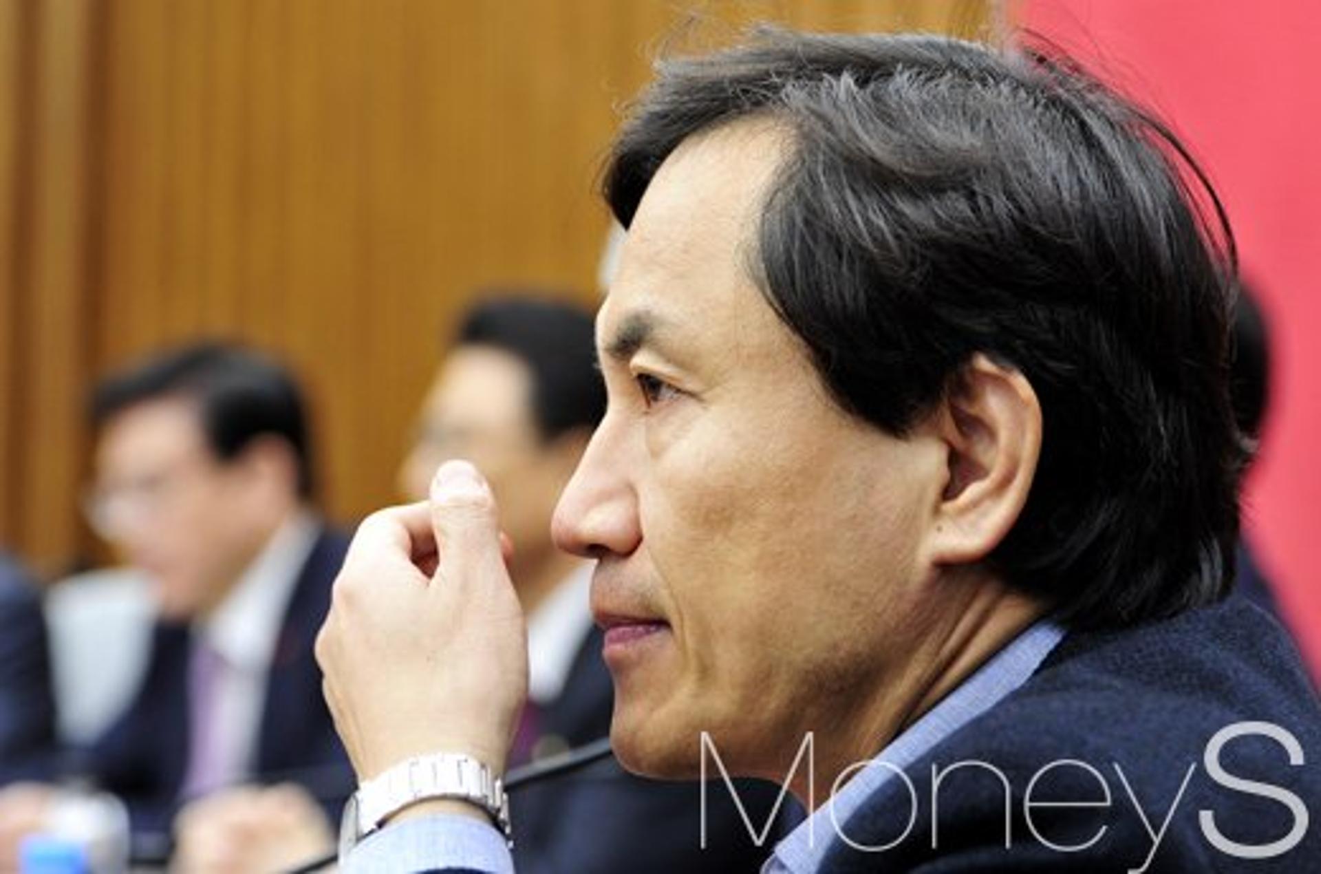 김진태, 홍준표 대선 출마 선언 '노무현' 발언 맹비난… 무슨 얘기 했나