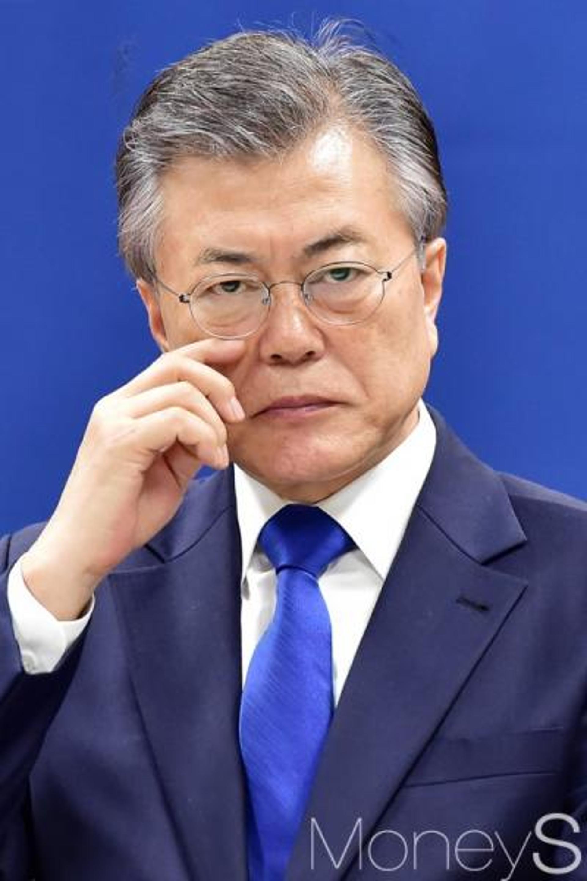 신연희 강남구청장, '문재인 가짜뉴스' 유포 논란… "허위사실 신고만 5000건"