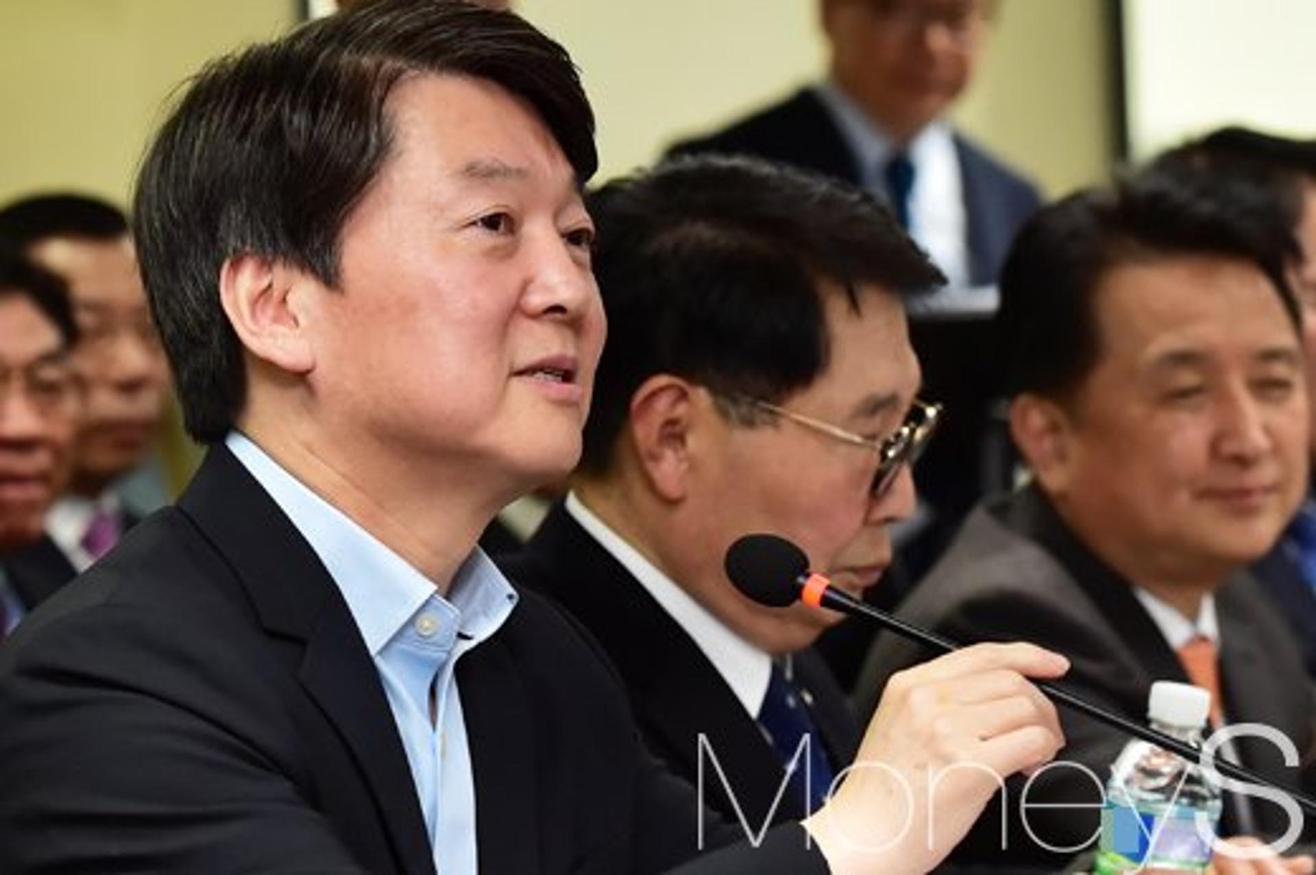 안철수 '조폭 차떼기' 논란, 민주당 "국민의당 모르쇠로 버티지 말고 소상히 밝혀야"
