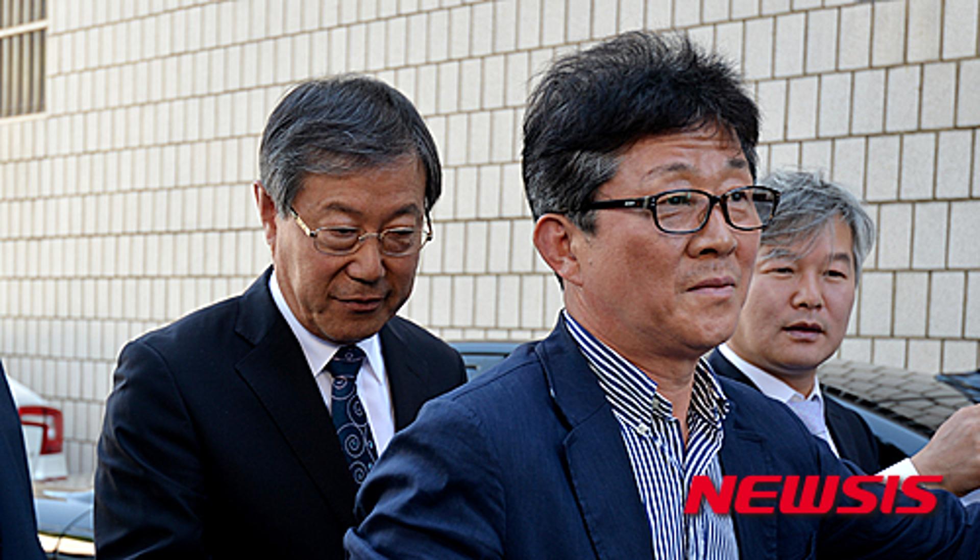 해남군수 박철환, '인사조작·뇌물수수' 징역 1년 6개월… 군수직 상실