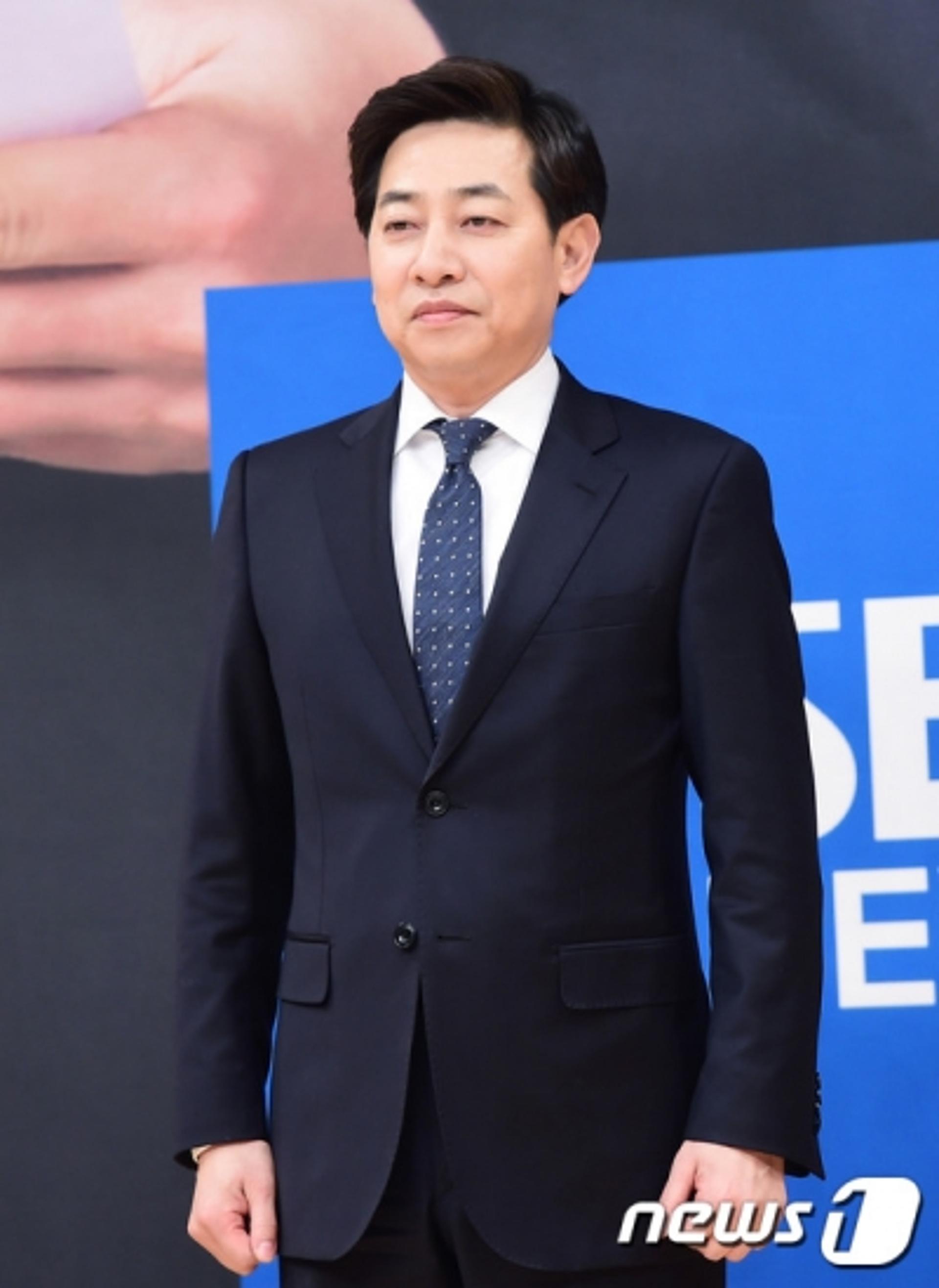김성준 앵커, SBS '8뉴스' 클로징 멘트 없이 하차… 김현우 앵커 22일부터 진행