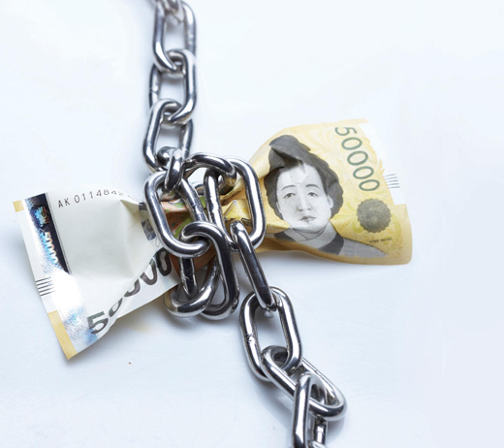우리나라 금융시스템 흔드는 뇌관 '가계부채·지정학적 리스크'