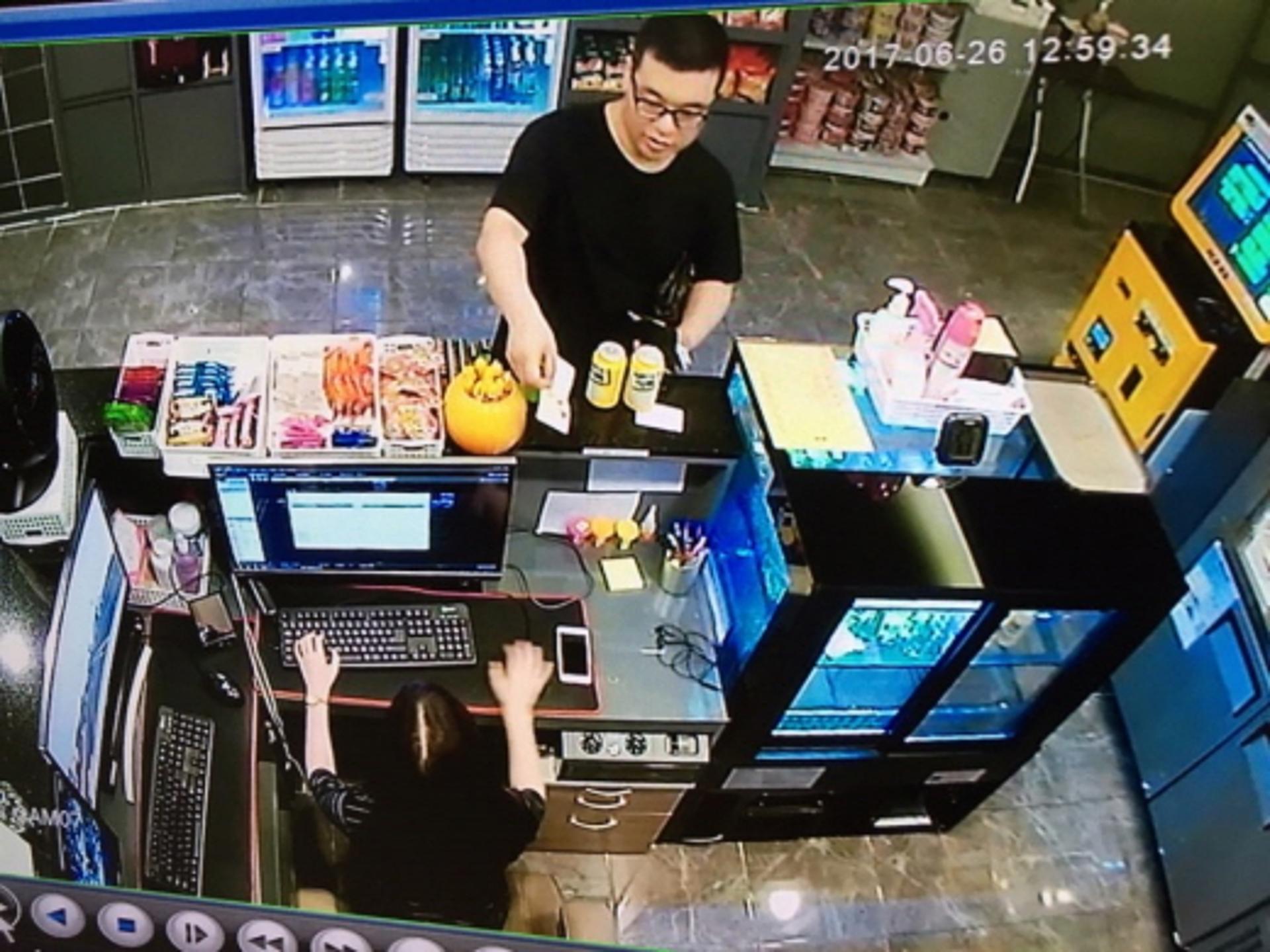 골프연습장 살해 용의자 심천우·강정임 현상금 500만원