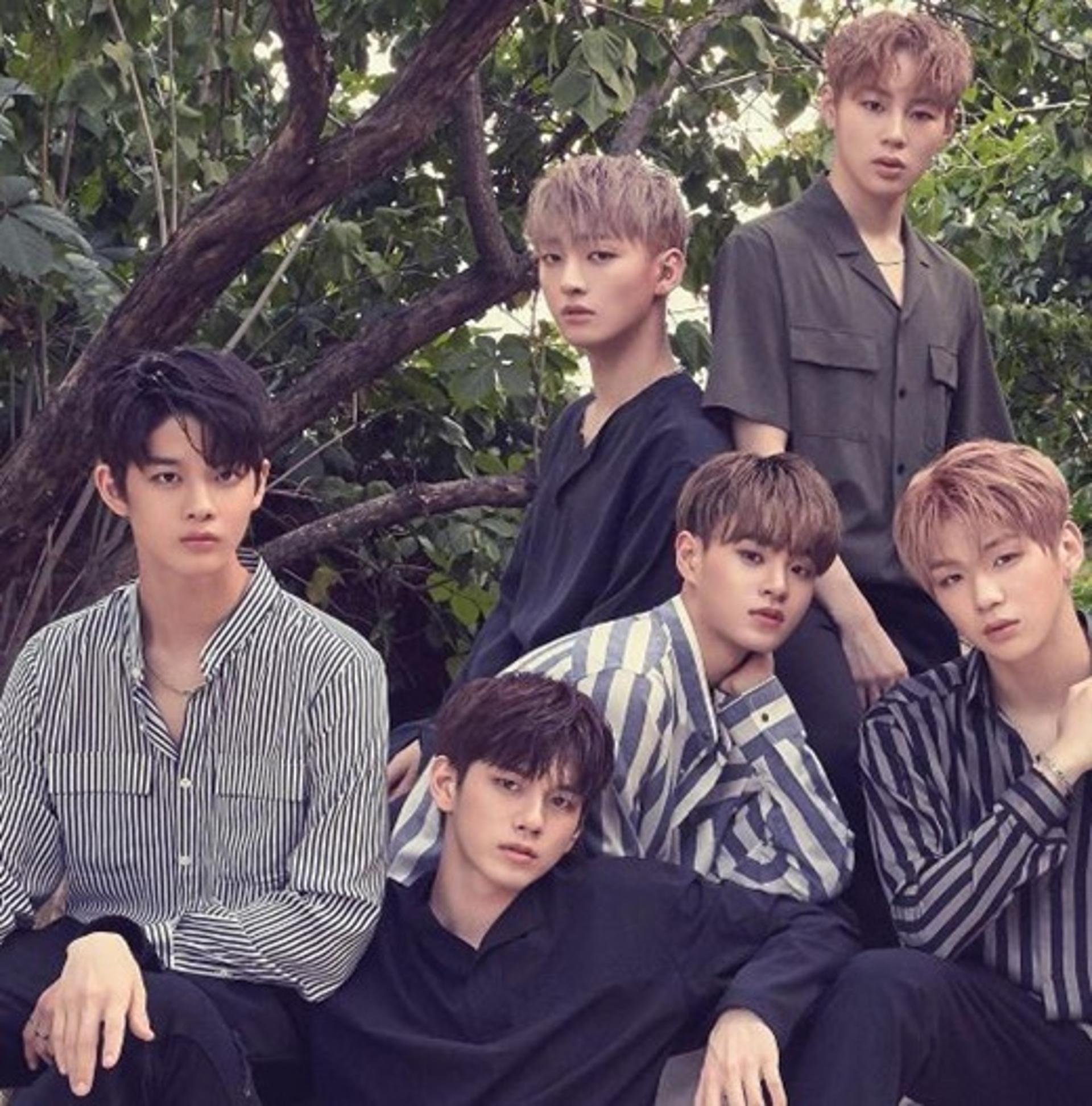 워너원 첫 화보, 11인 매력 더한 추가컷… "누나들 마음 속에 저장"