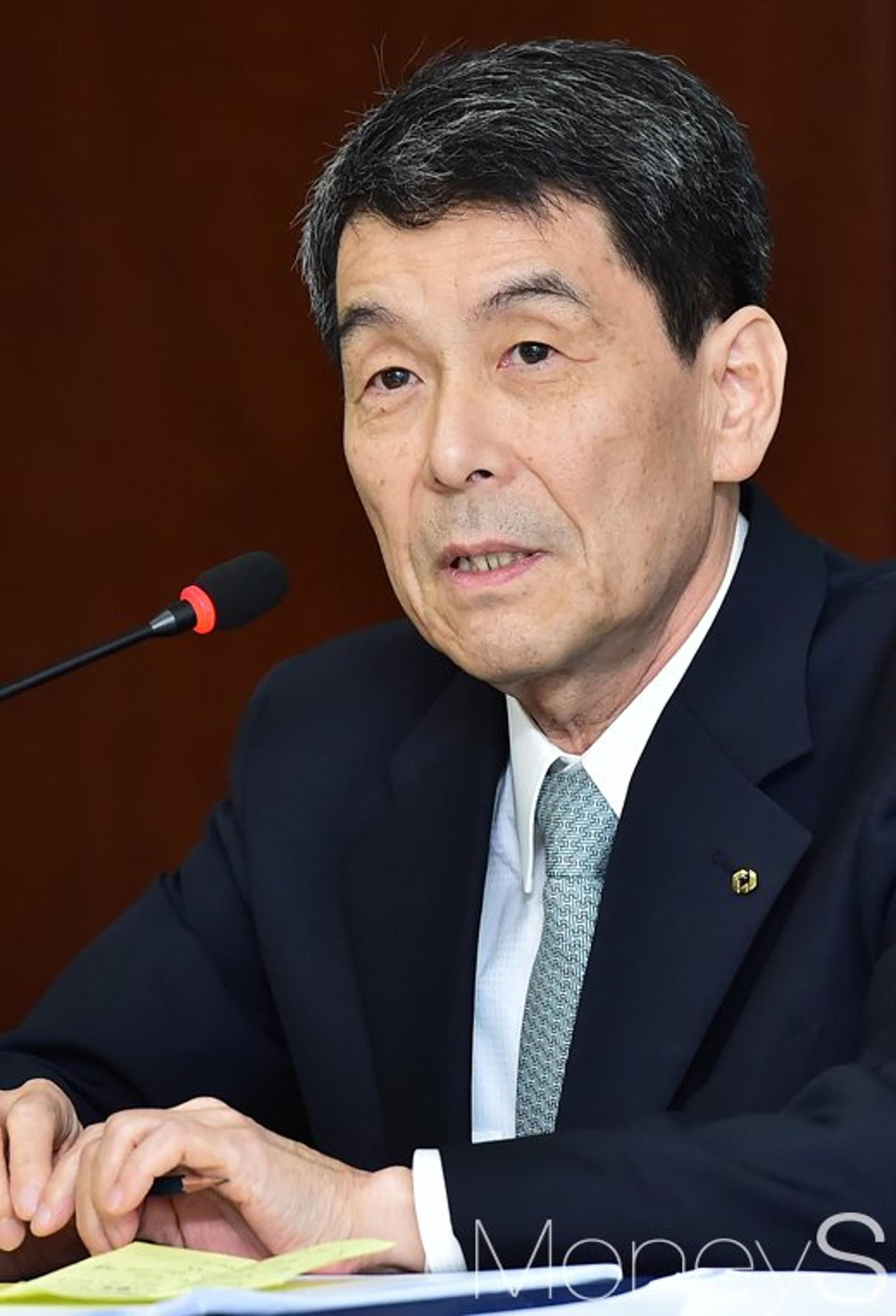 이동걸 산은 회장 "금호타이어 회생 가능성 있다"