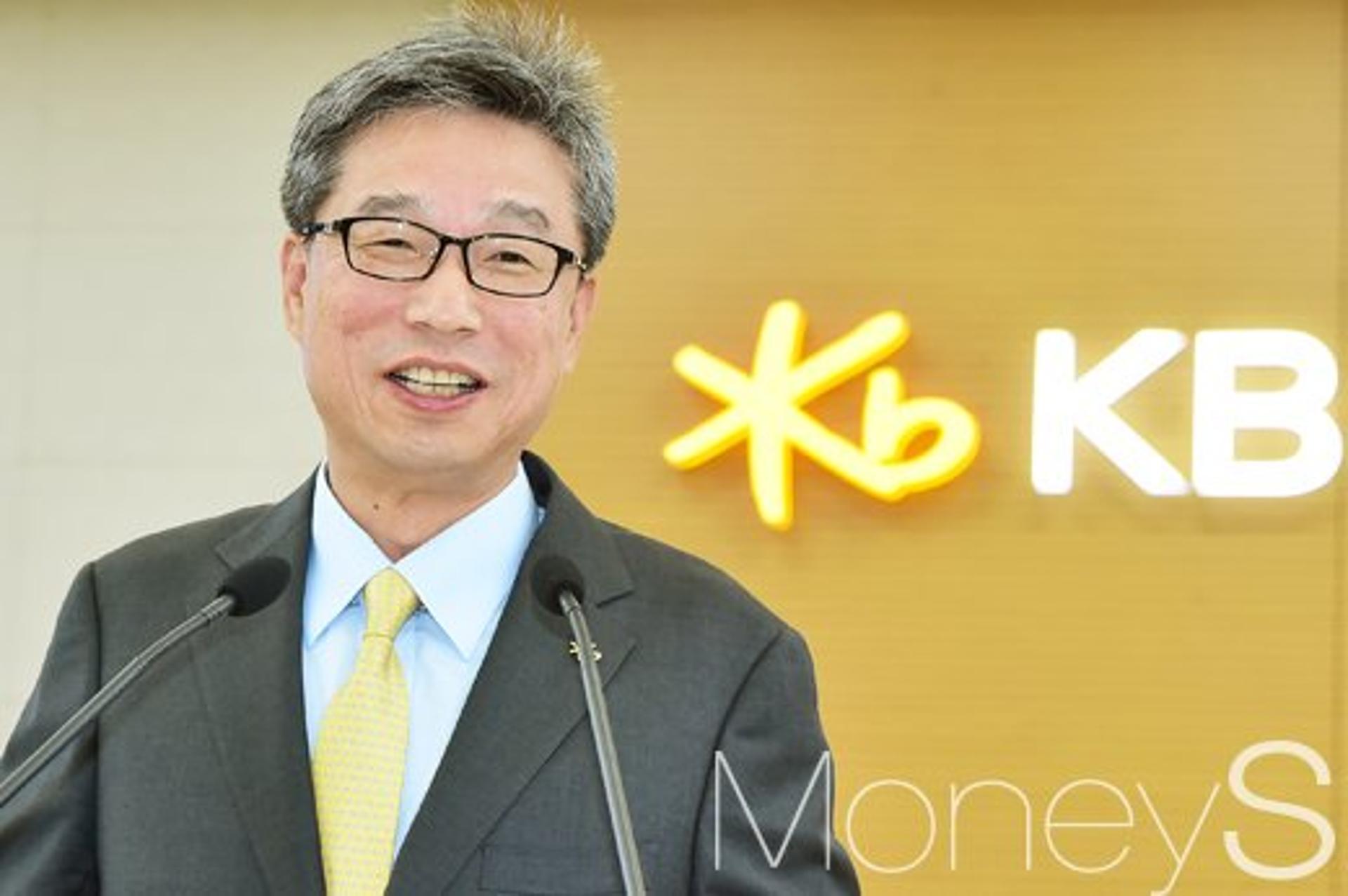 허인 KB국민은행장 "KB사태 상처 봉합, 지주회장과 화합할 것"