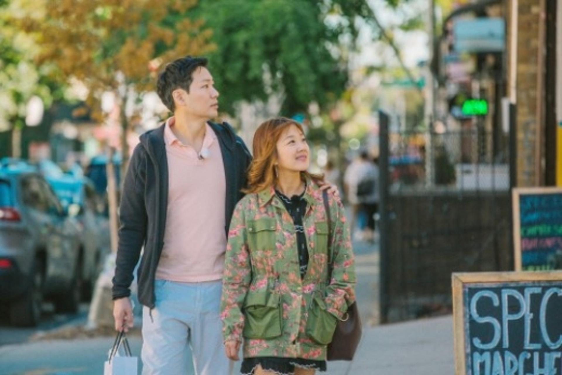 '이방인' 서민정, 남편 안상훈과 뉴욕 거리 데이트… "꿀 떨어지는 눈빛"