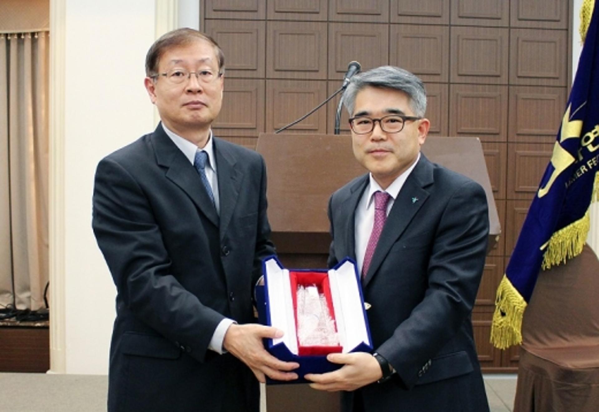 KEB하나은행, ‘성년후견 지원신탁’ 소비자 품질인증 획득
