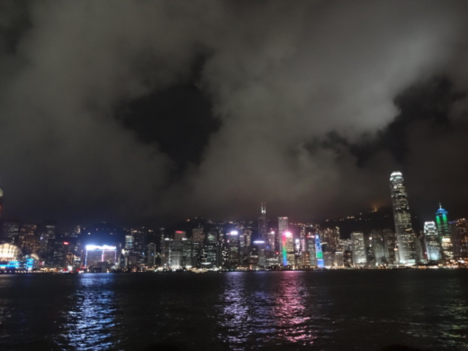 "덤으로 또 홍콩을"… 웹투어, 캐세이패시픽 항공권 이벤트