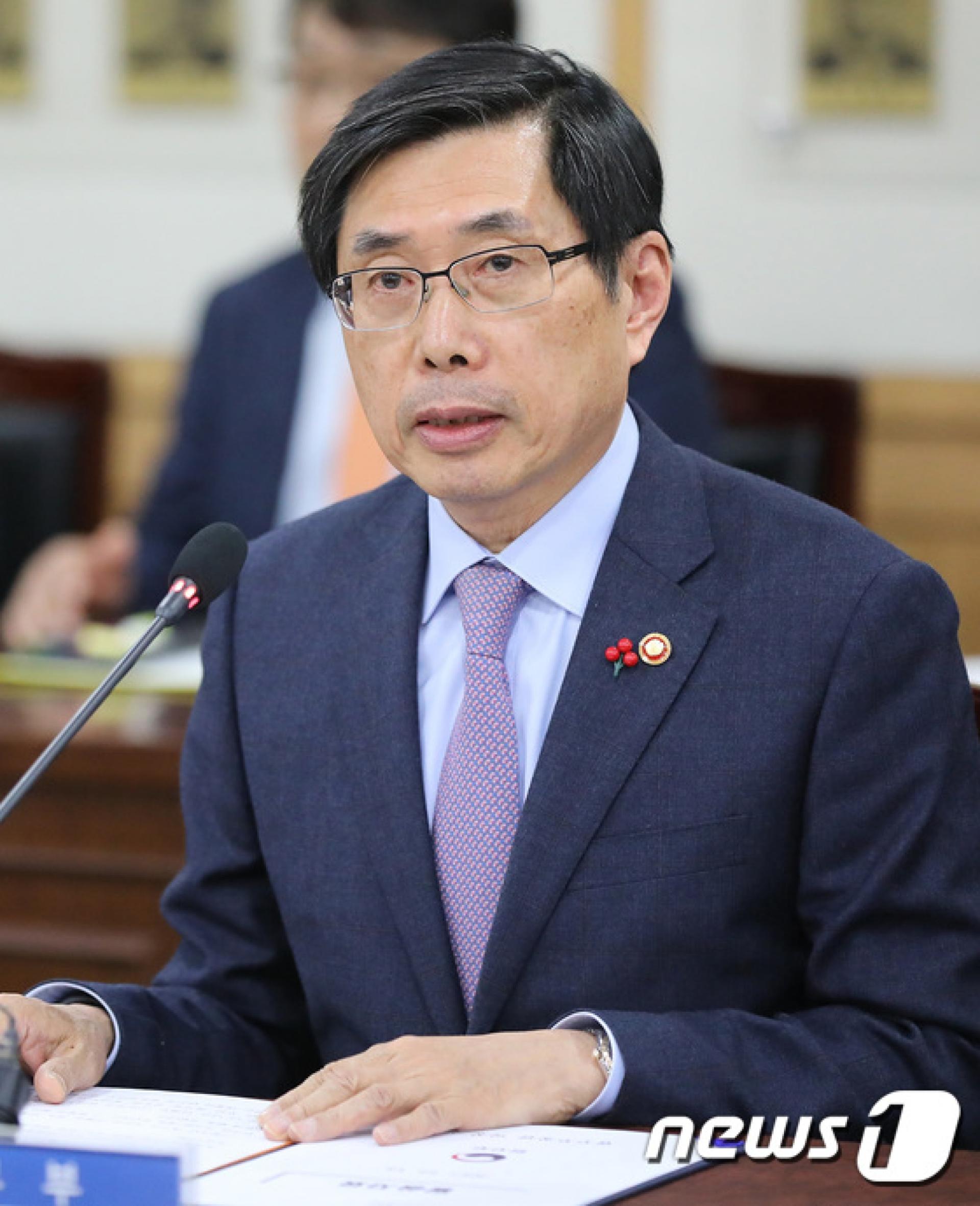 [문재인정부 첫 특별사면] "용산 철거현장 화재사망 철거민 25명"(속보)