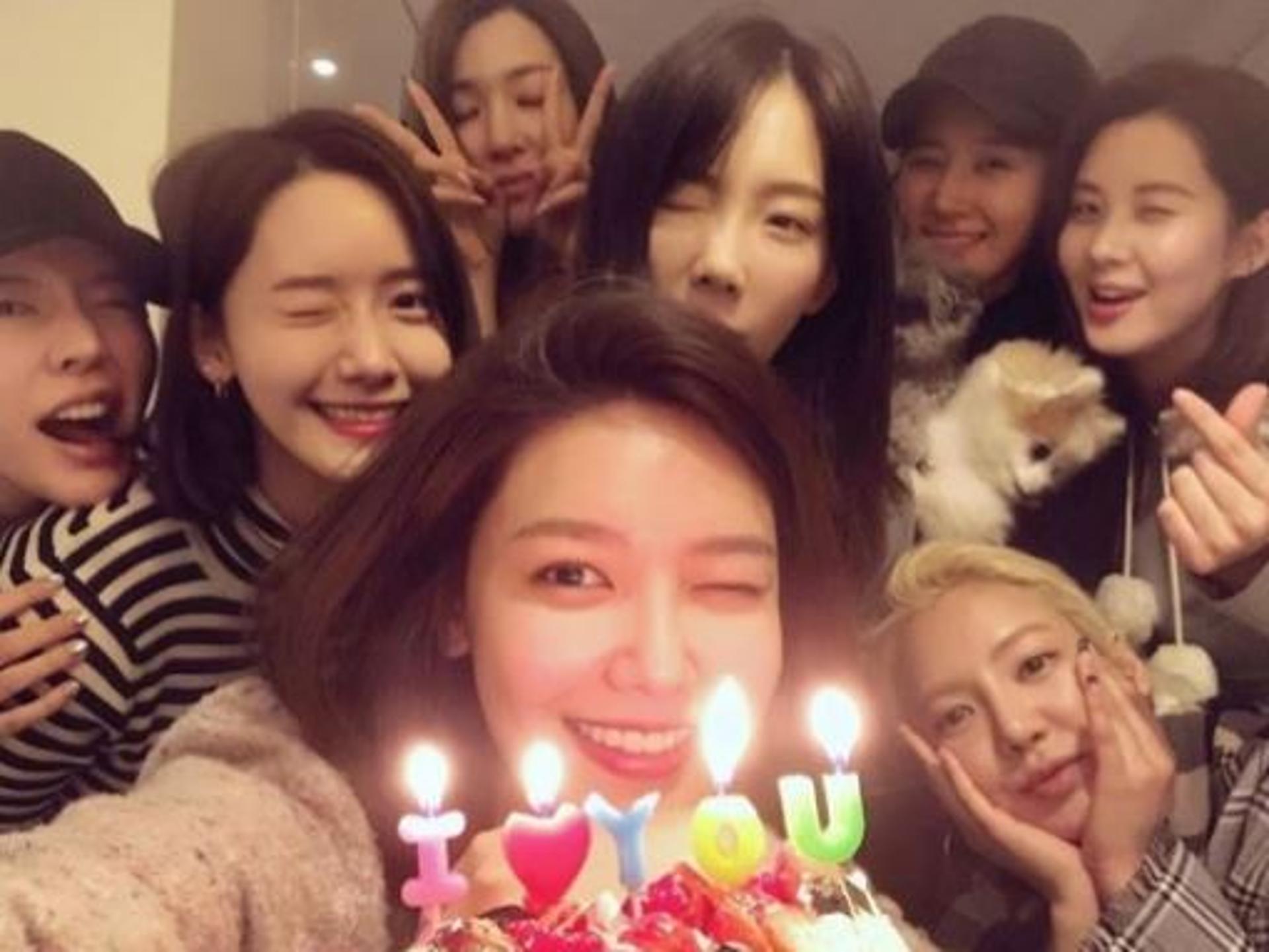 소녀시대 완전체 회동, 변함없는 8명 우정…"영원히, 앞으로도 소녀시대"