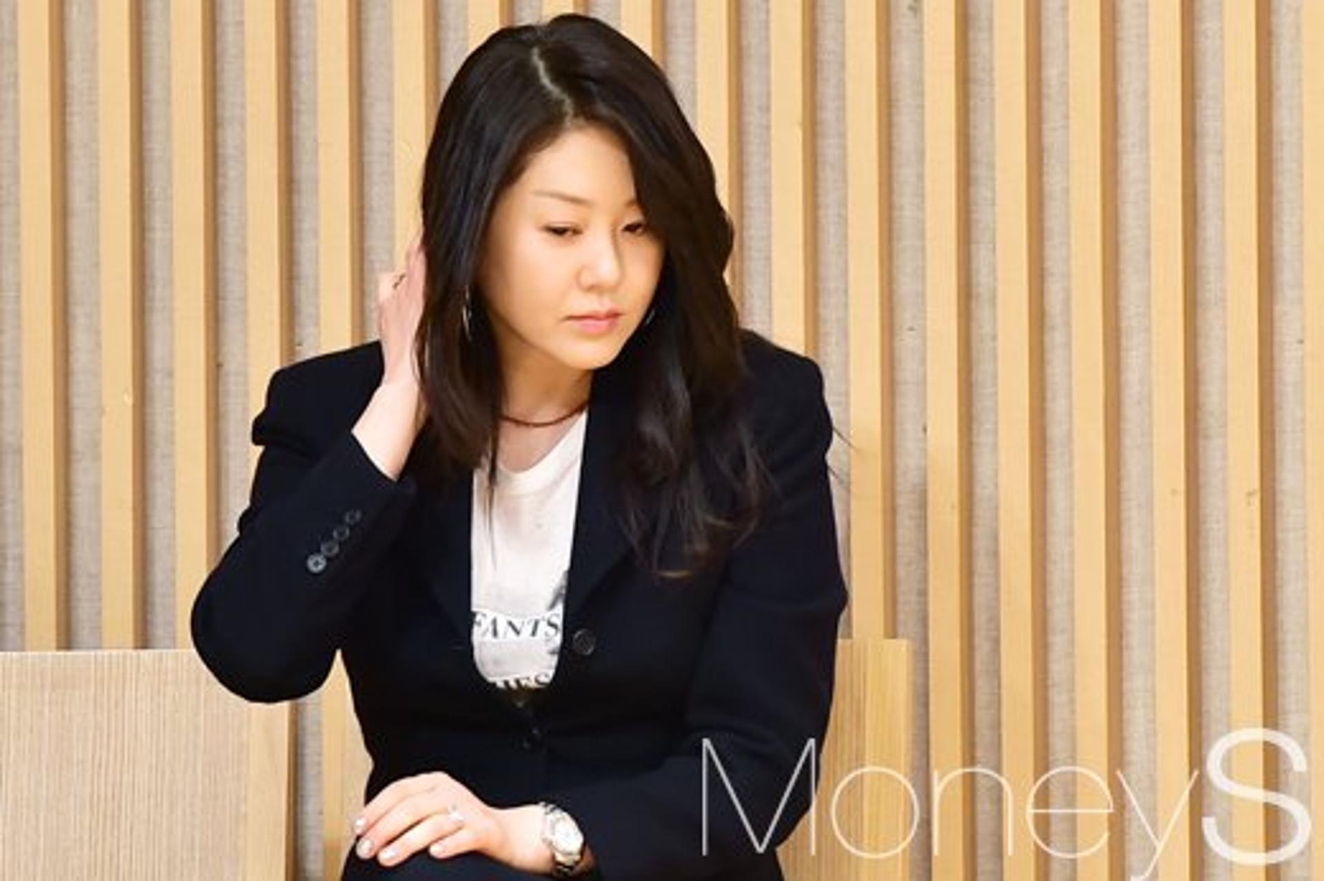 고현정 프롬프터 요구? SNS 폭로글 화제… '진실은 무엇?'