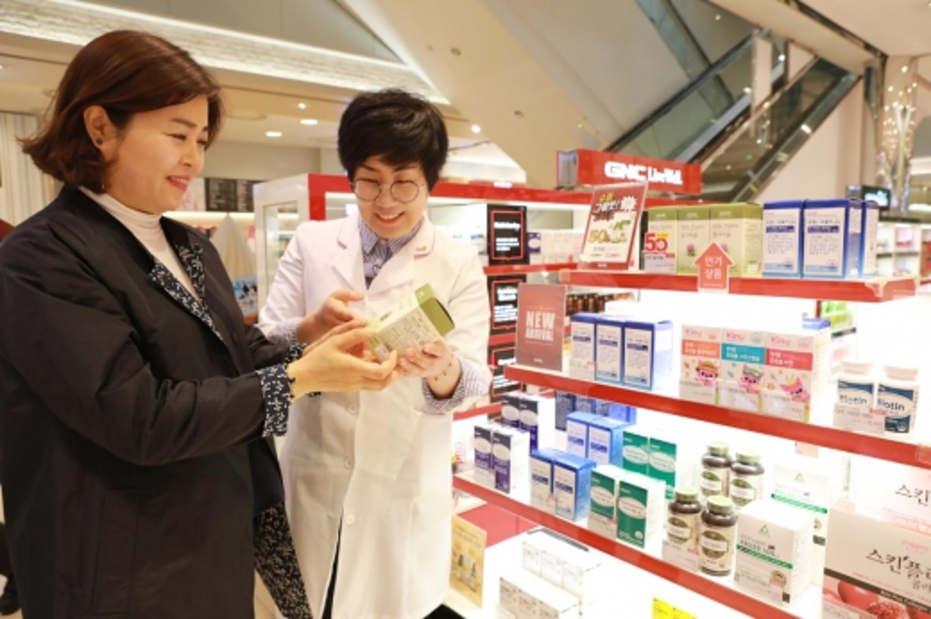 롯데백광주점, 건강보조식품 '특정 신체 기능성 상품'이 대세
