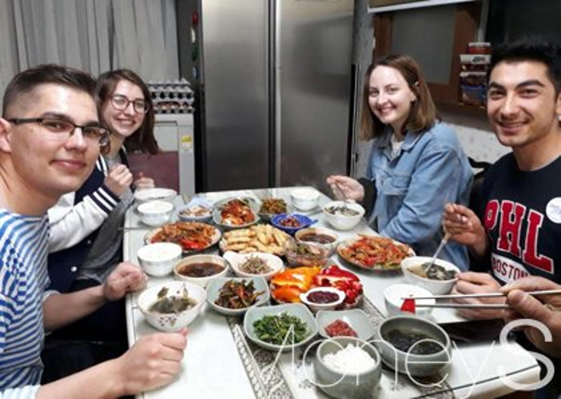 '강진 푸소체험'에 외국인도 한국의 맛과 정 느끼다