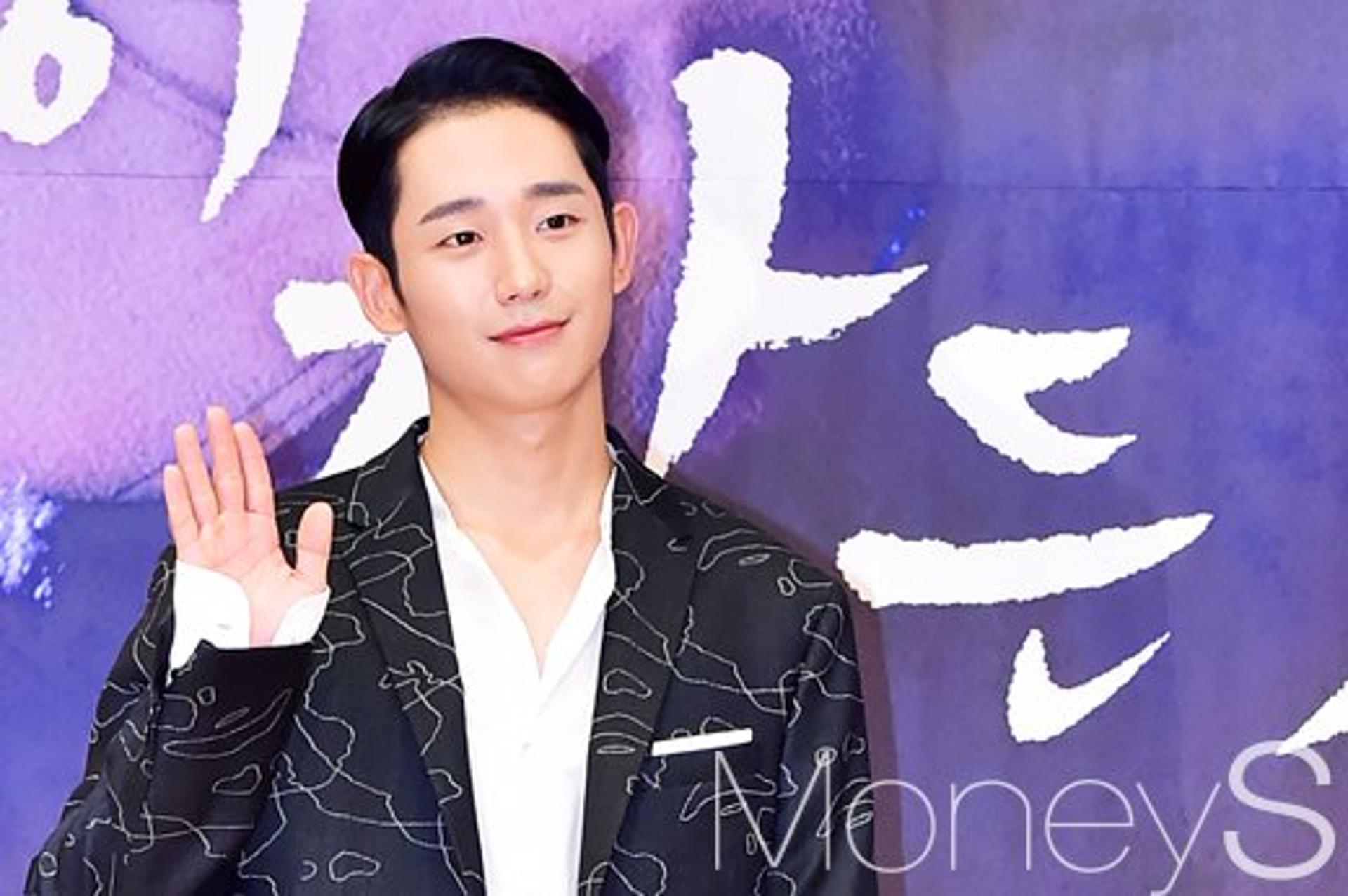 정해인 재계약, FNC "계약기간 많이 남아있어"