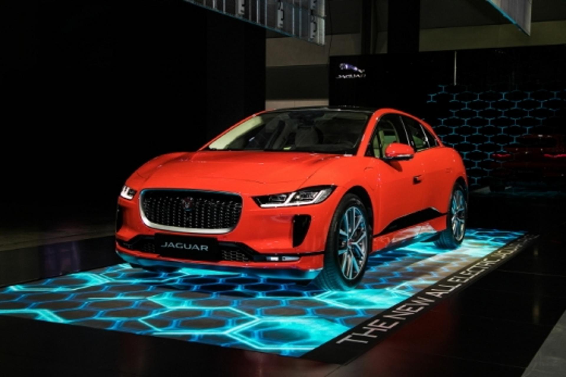 [EV트렌드코리아] 재규어, 고성능 전기차 ‘I-PACE’ 공개