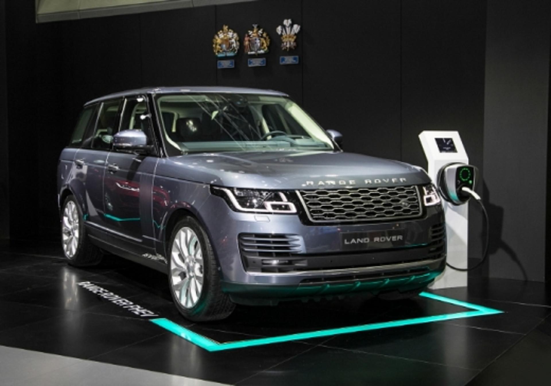 [EV트렌드코리아] ‘레인지로버 PHEV’ 국내 최초 공개