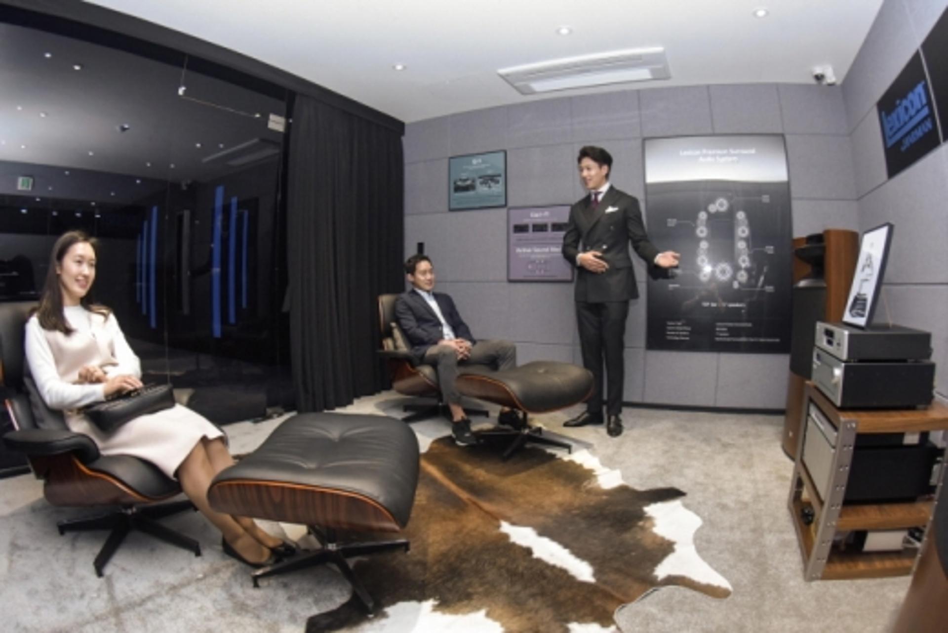 "살롱 드 K9에서 렉시콘 사운드 느껴보세요"