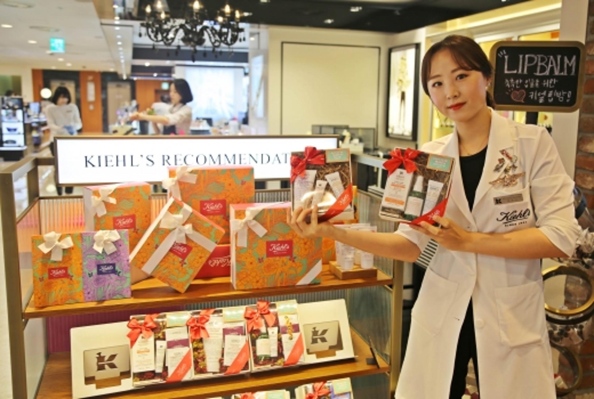 광주신세계, 때 이른 더위에 여름철 기능성 화장품 매출 신장