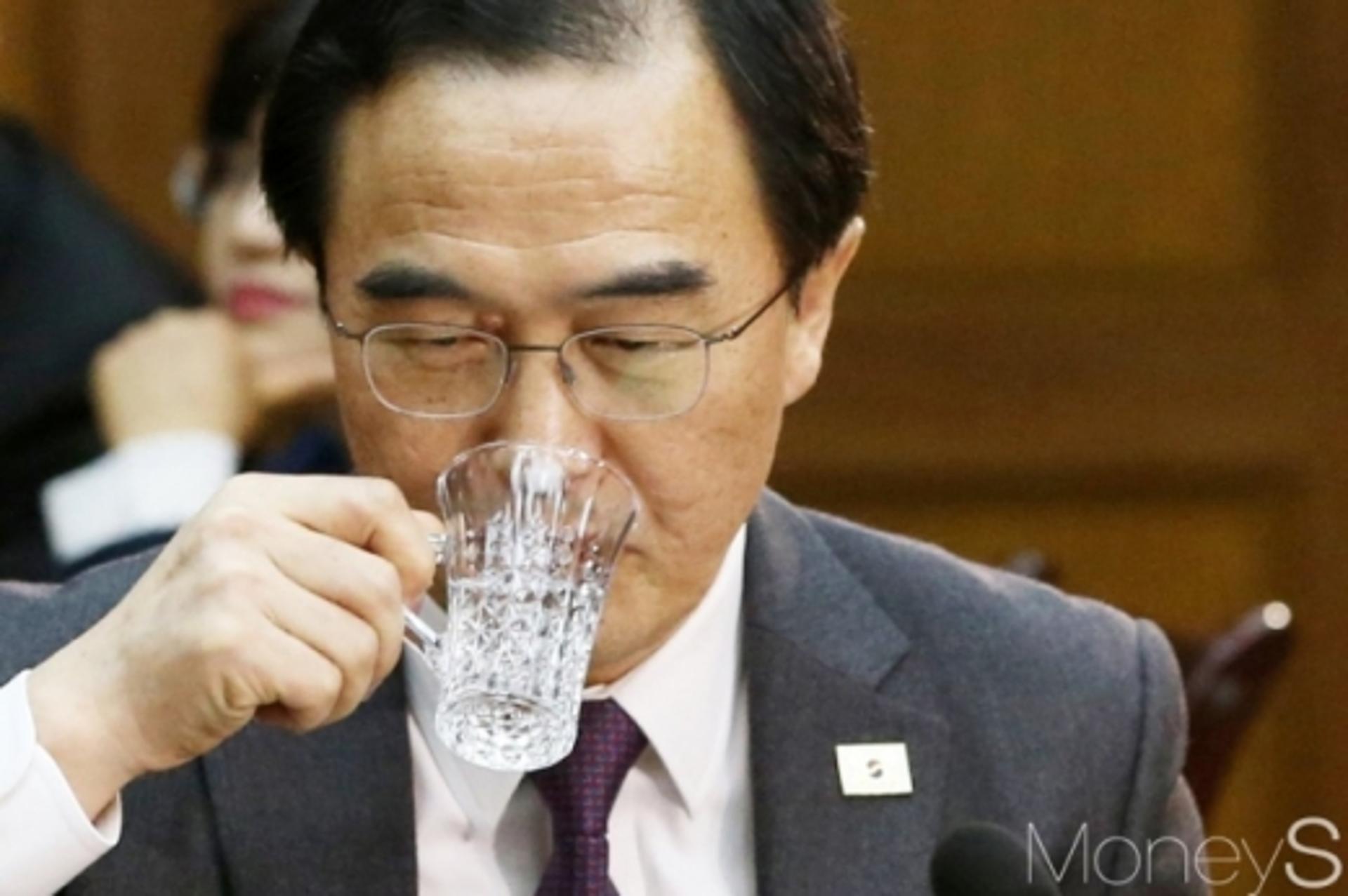 조명균 "판문점 선언, 이행가능성 매우 높아"