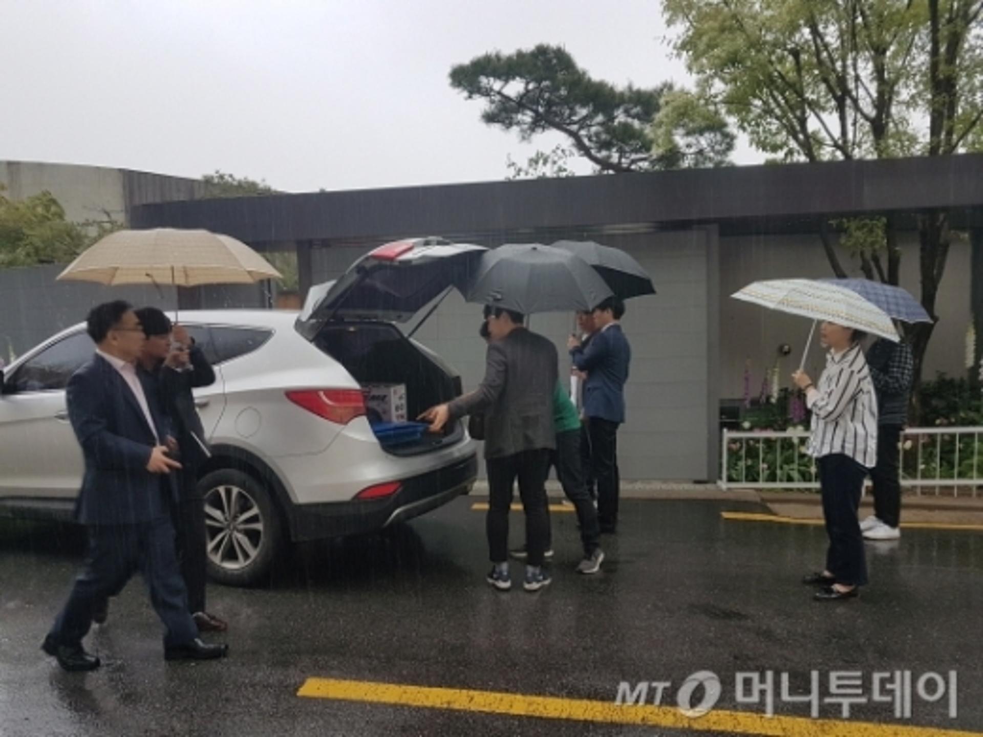 조양호 회장 자택 또  압수수색…  ‘비밀의 방’ 찾을까