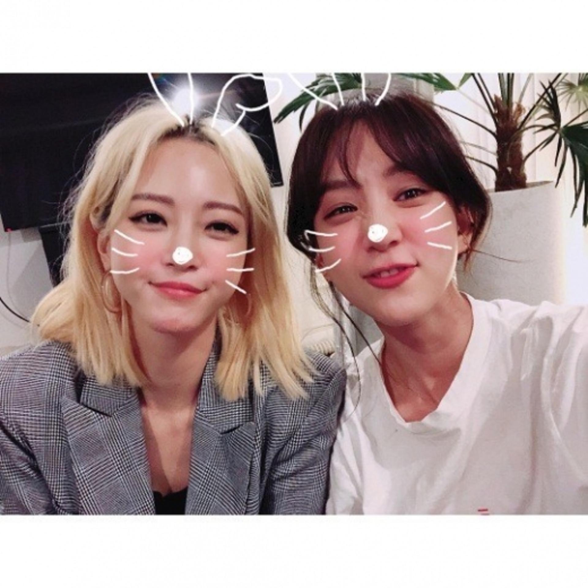 정려원 한예슬, 미녀들의 투샷… "예쁜애 옆에 예쁜애"