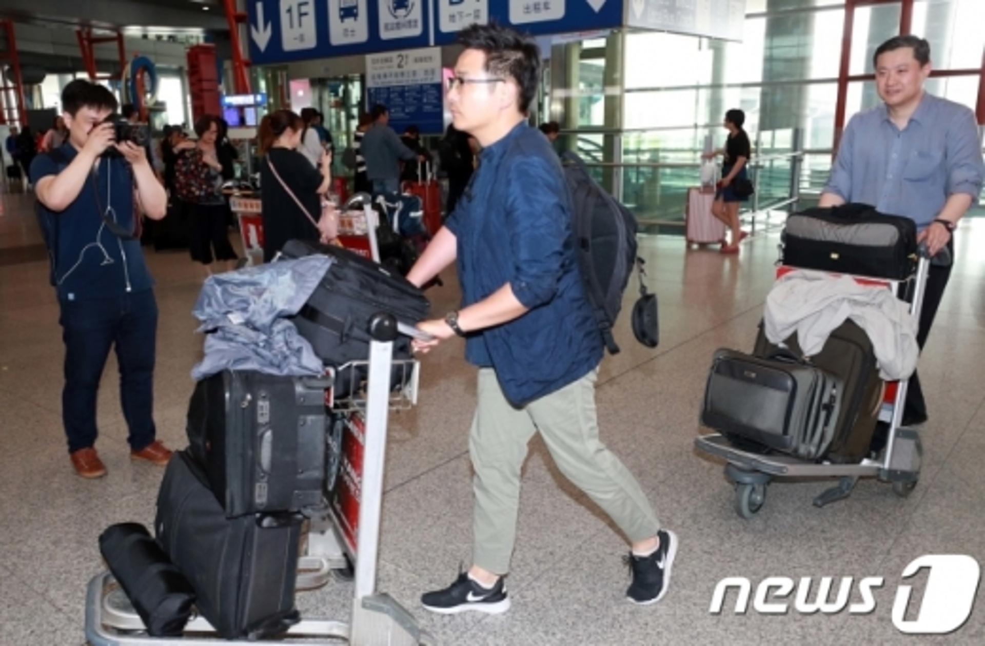 통일부 "南 취재진, 낮 12시30분 정부수송기로 방북"