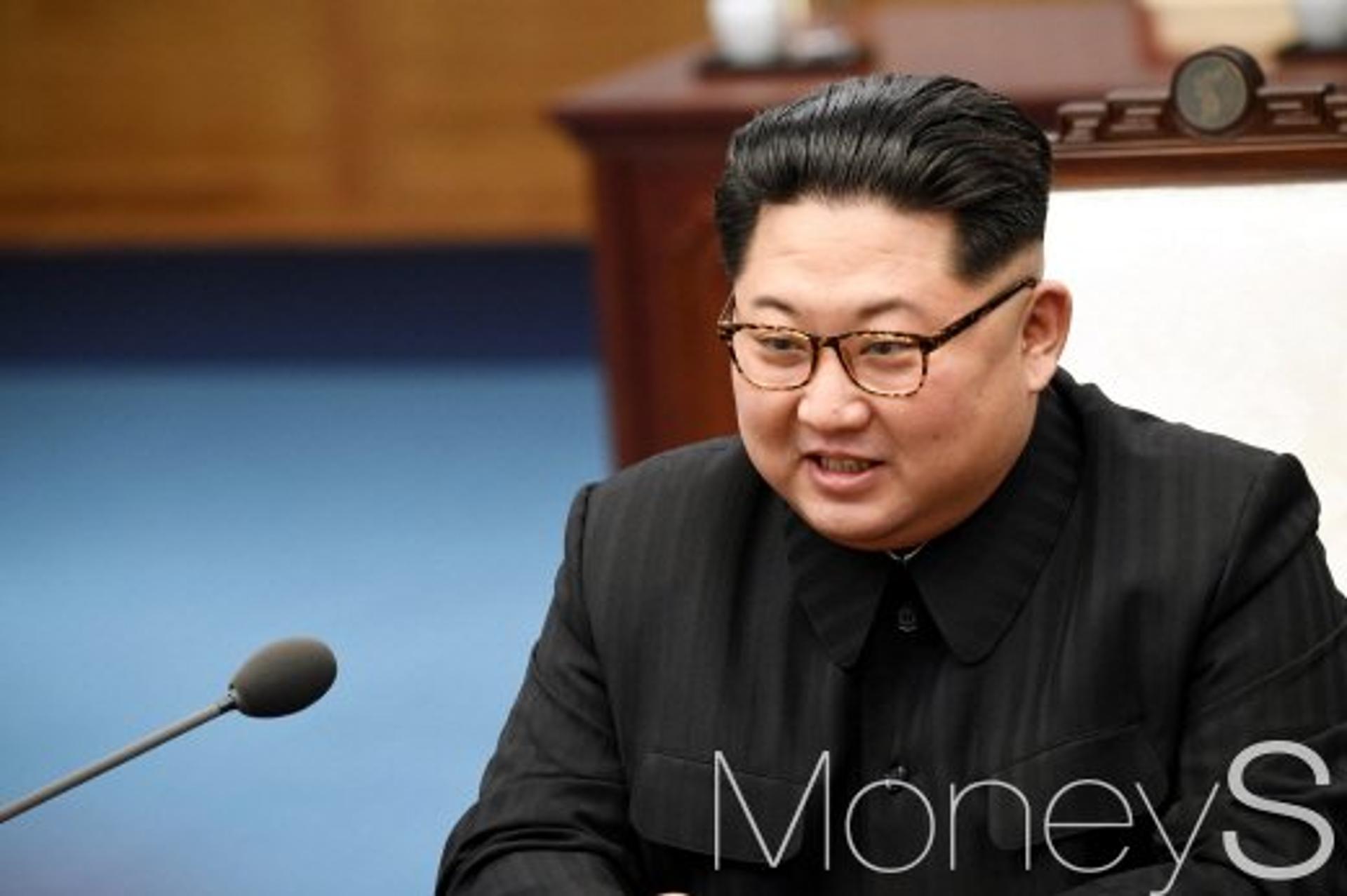 [속보] 북한 김계관 "북미회담 취소 뜻밖… 매우 유감"