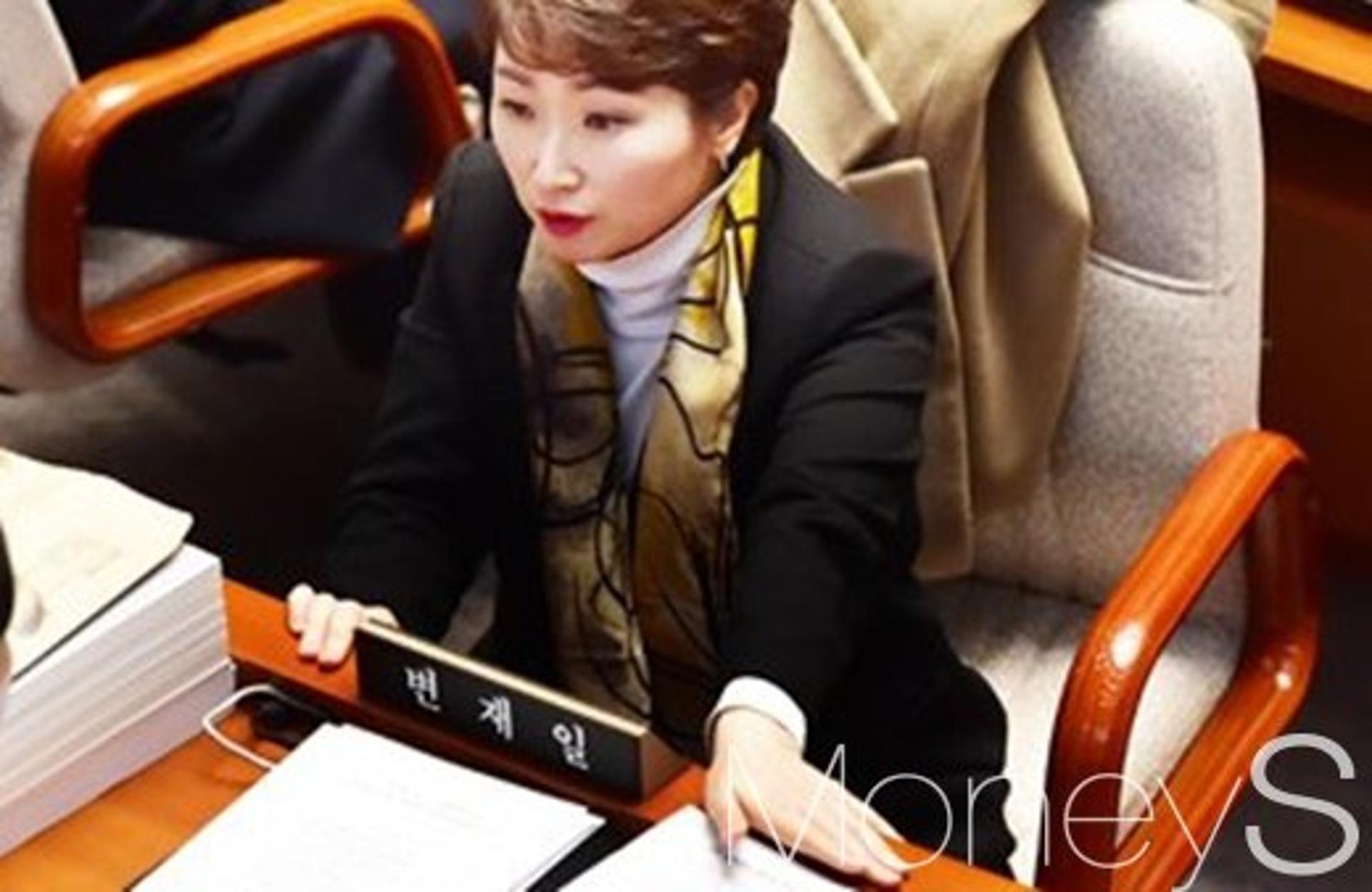 이언주, 2차 남북 정상회담 글 올렸다 삭제… 이유는?