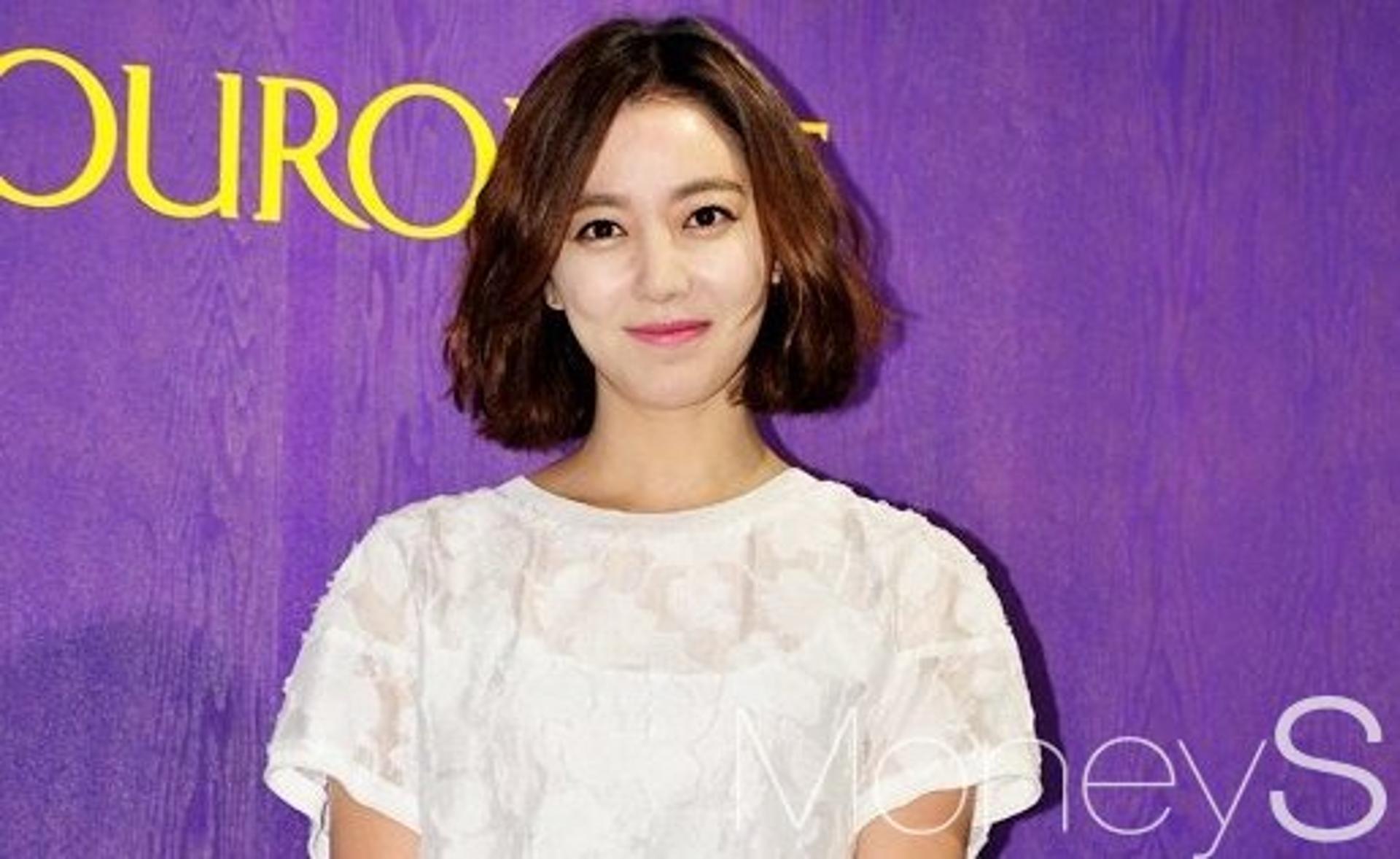 이소연 이혼, 3년만에 각자의 길 걷기로… "오랜 고민 끝 결정"