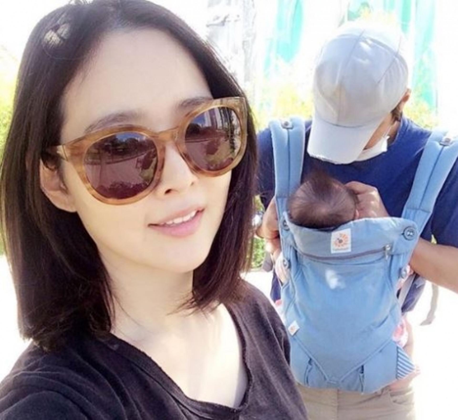 윤상현 메이비 임신, 셋째 12월 출산 예정… "다둥이 부모 된다"