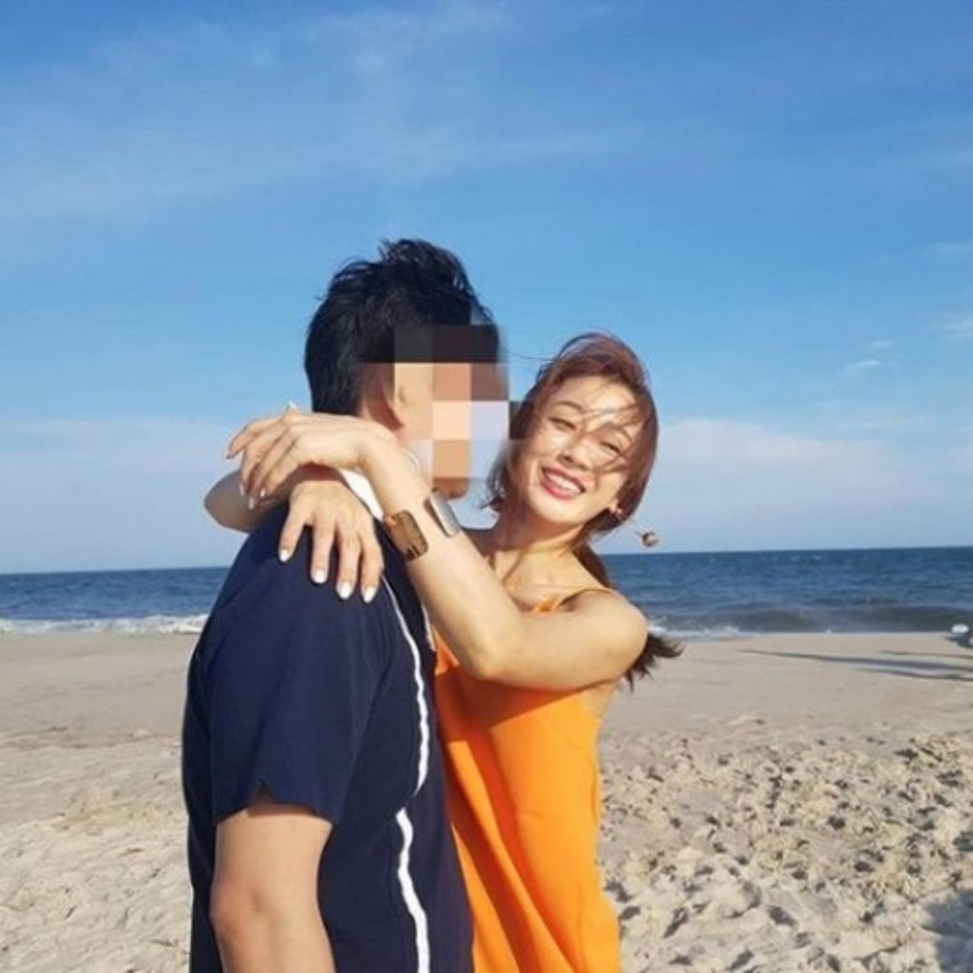 김경화 남편공개, 비난 여론 부담 컸나? "세상 관심 곧 사라져"