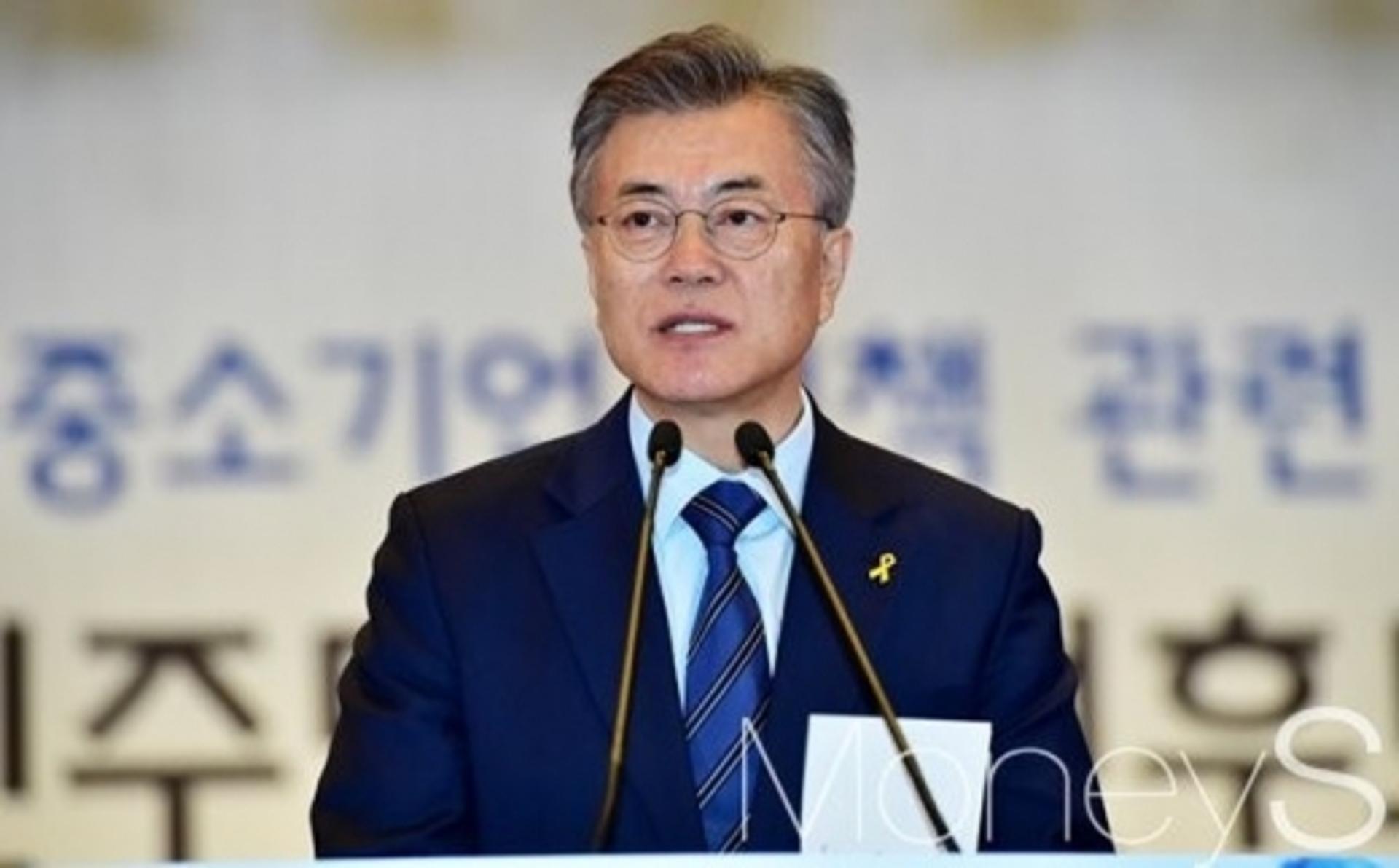 최영도 변호사 별세, 문 대통령 추모 "후배들의 표상"