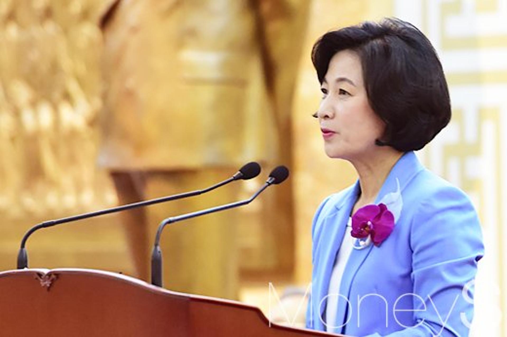 추미애 "북미정상회담, 역사에 기록될 것… 문재인 대통령 역할 커"