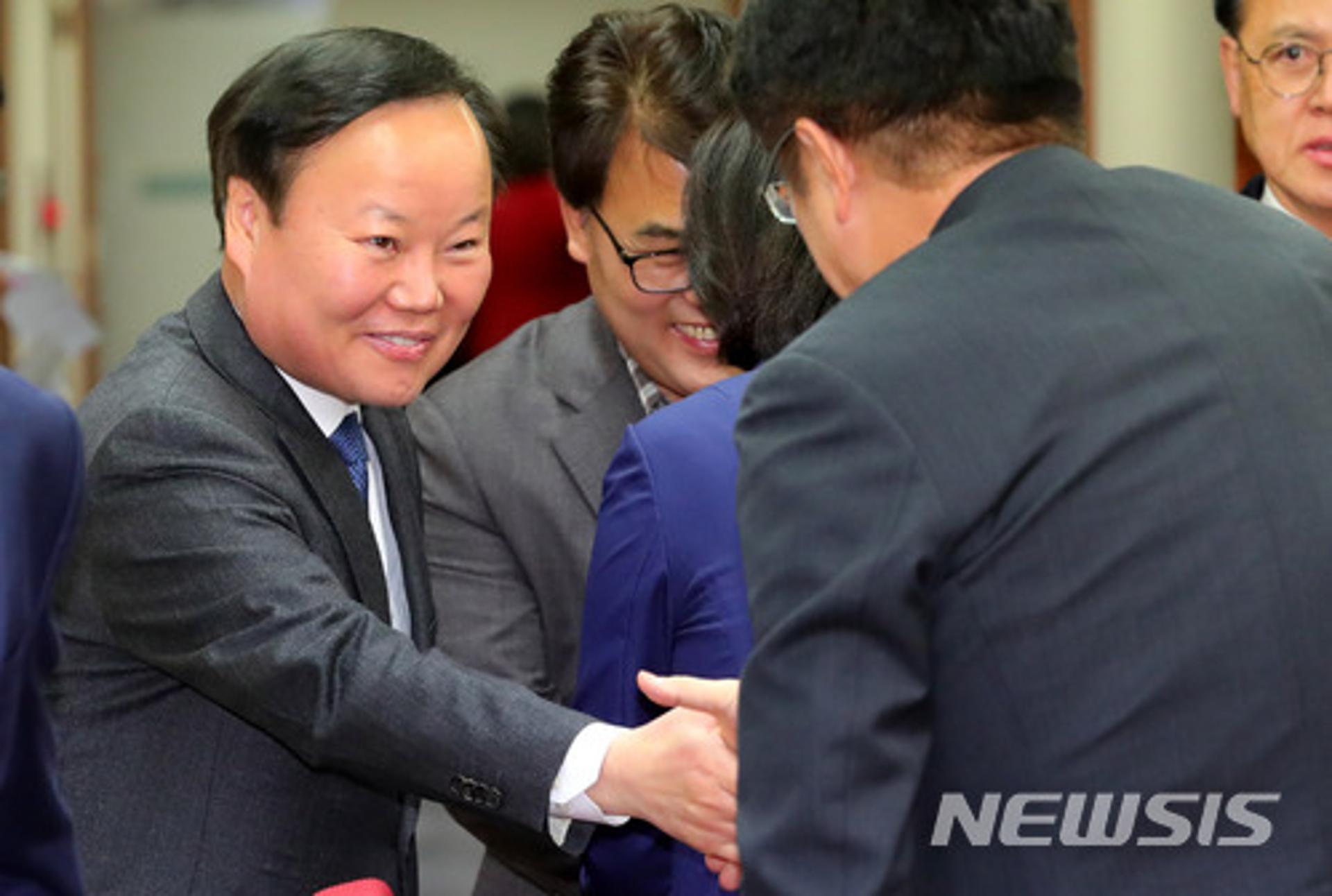 김재원 의원, 수사 외압 논란… "지역선배, 음주운전 좀 봐주세요"