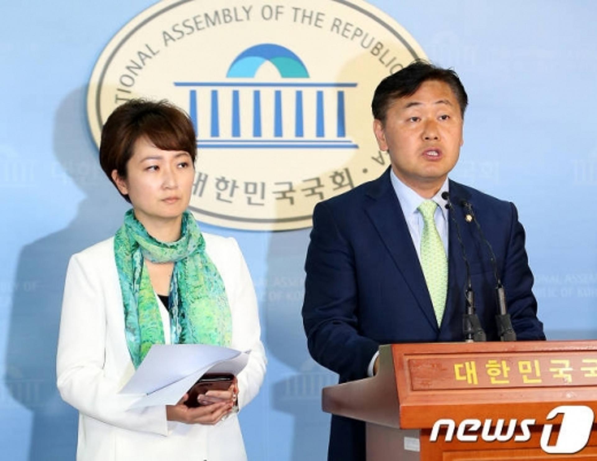 '김관영 vs 이언주' 2파전… 바른미래당, 오늘(25일) 원내대표 경선