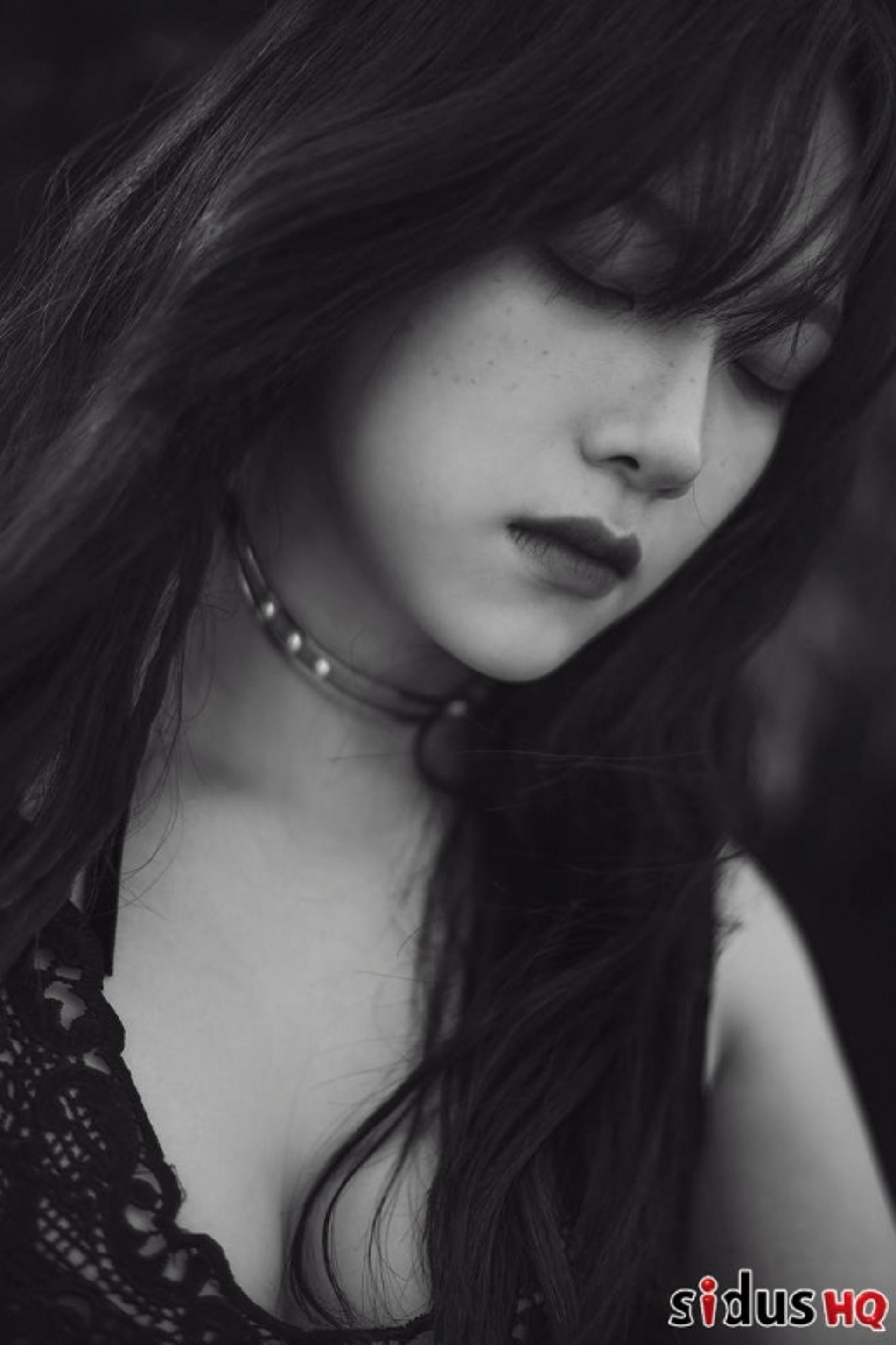 [★화보] '마녀' 정다은, 강렬+시크한 눈빛… "압도적 카리스마"