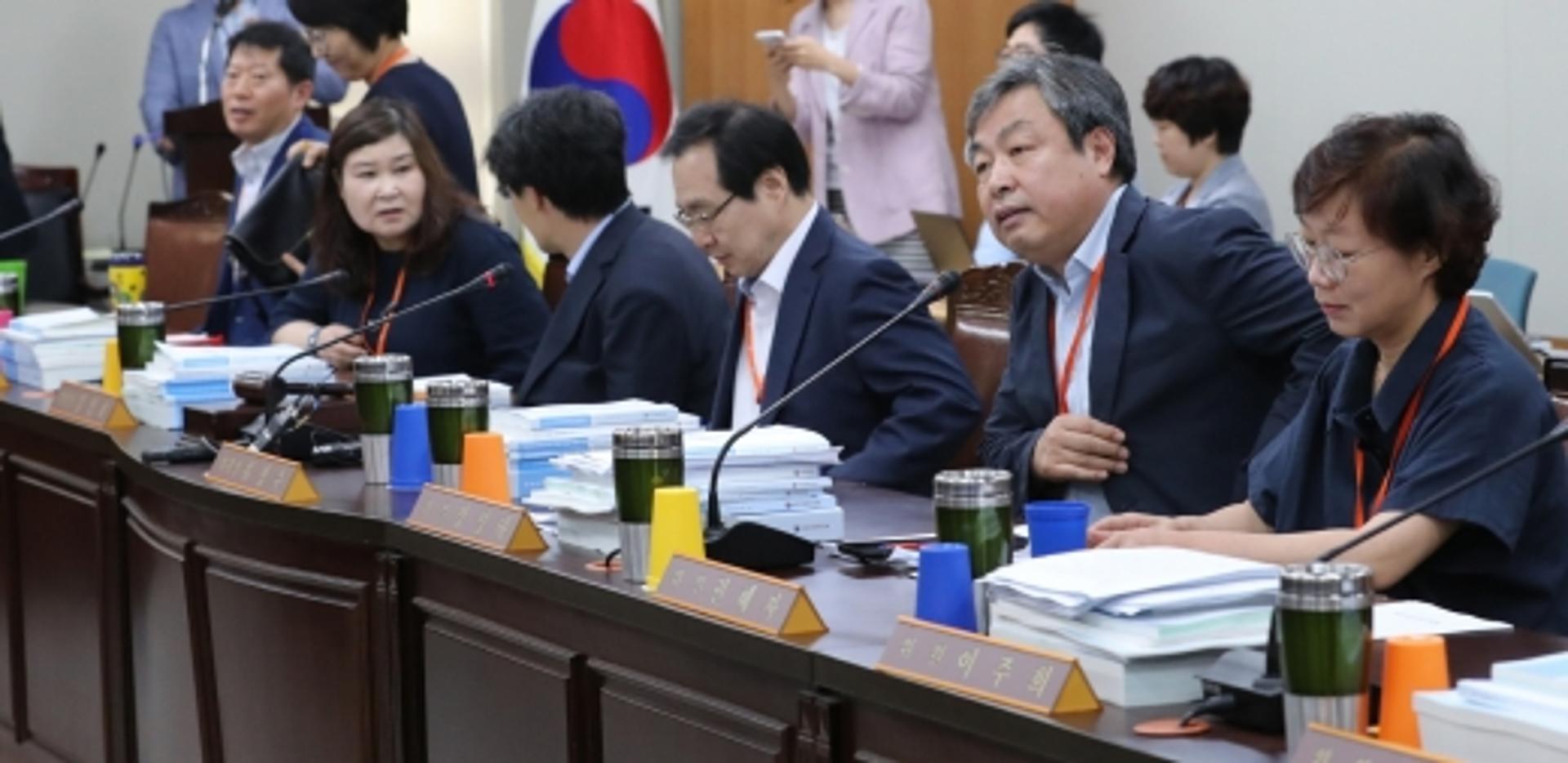 [2019년도 최저임금 결정 D-1] 사용자위원 불참… 칼자루는 공익위원에게