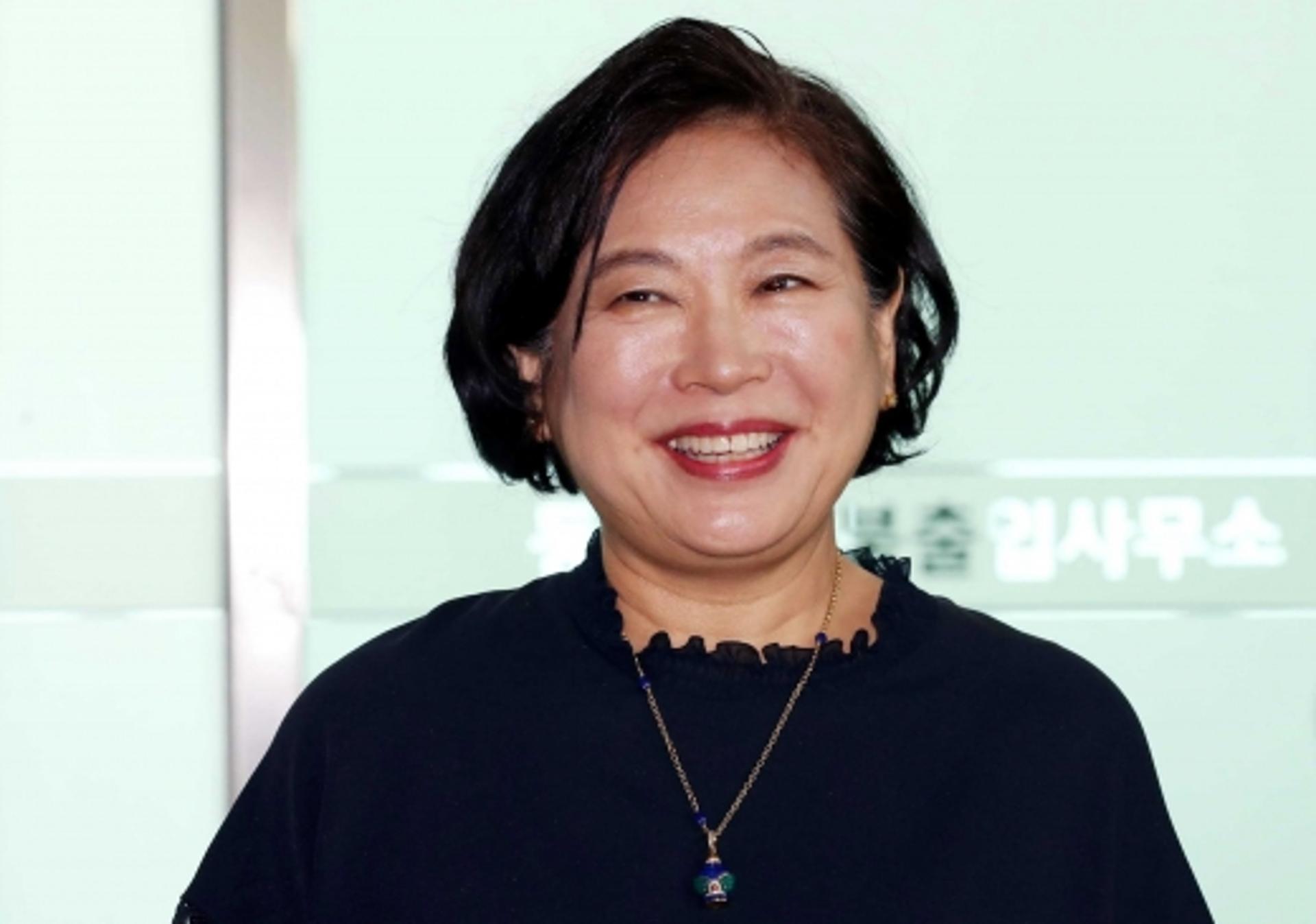 현정은 현대그룹 회장 방북… "잘 다녀오겠습니다"