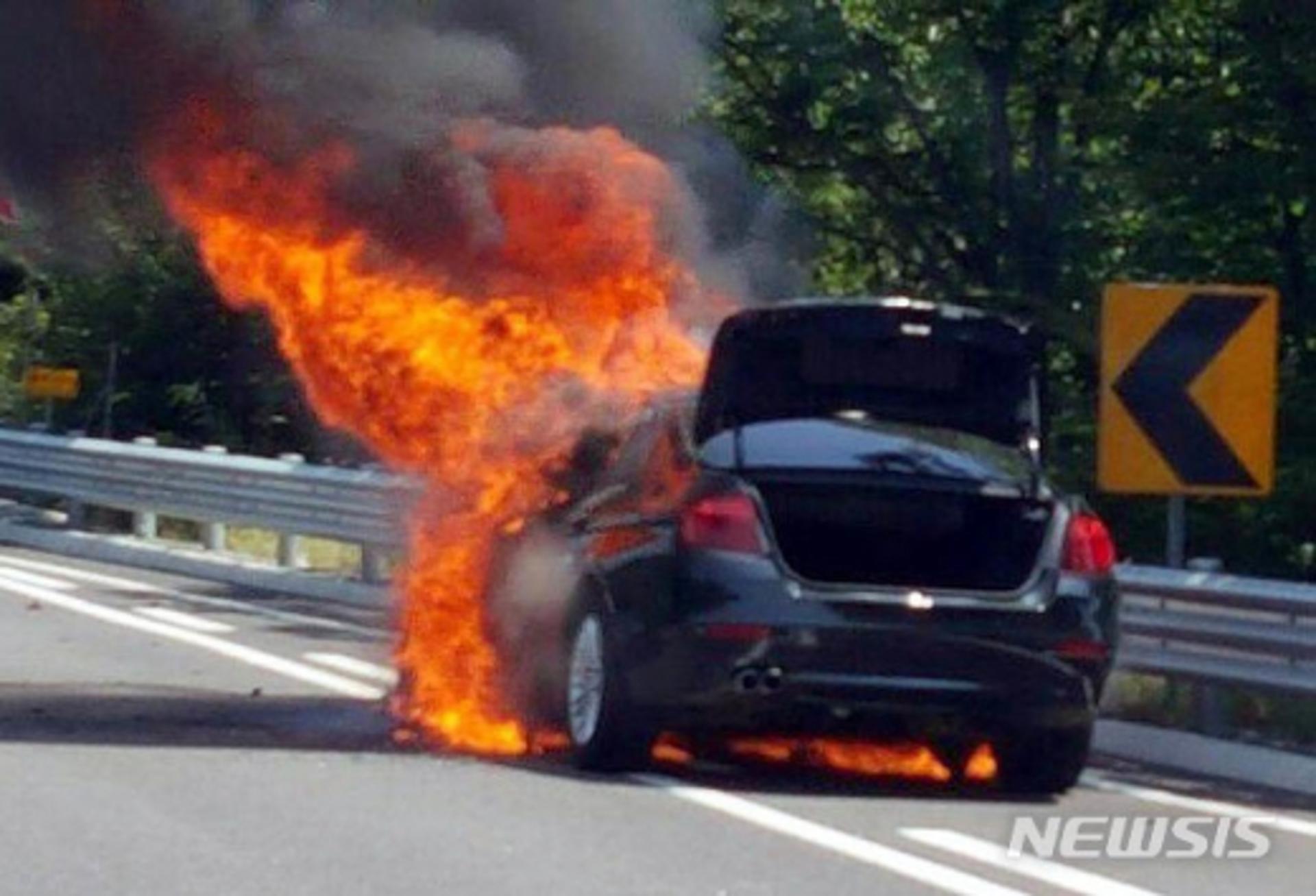 BMW 520d, 목포서 주행중 또 화재… 올해만 30건 넘어