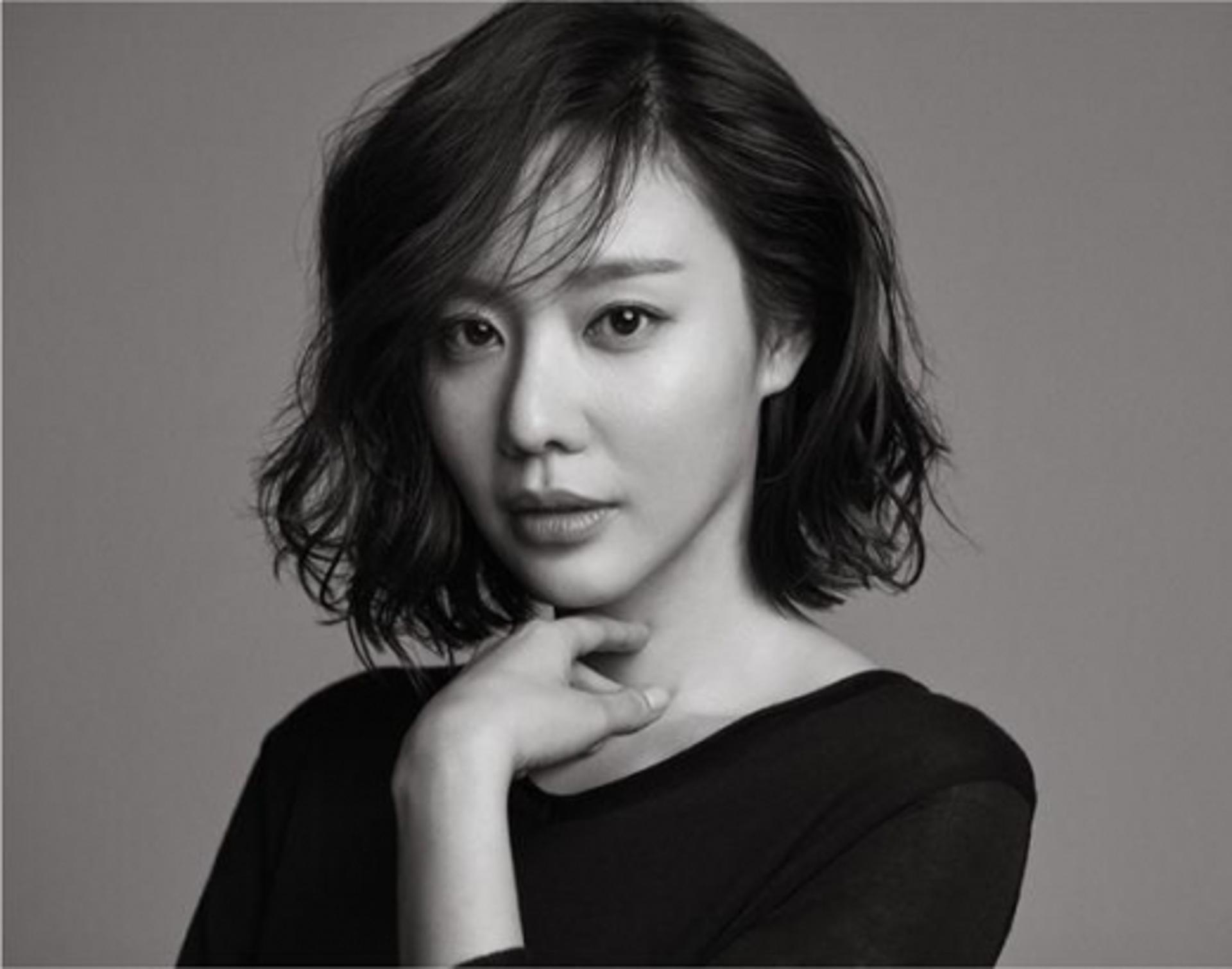[공식입장] 김아중 "사망설 황당, 현재도 스케줄 소화"