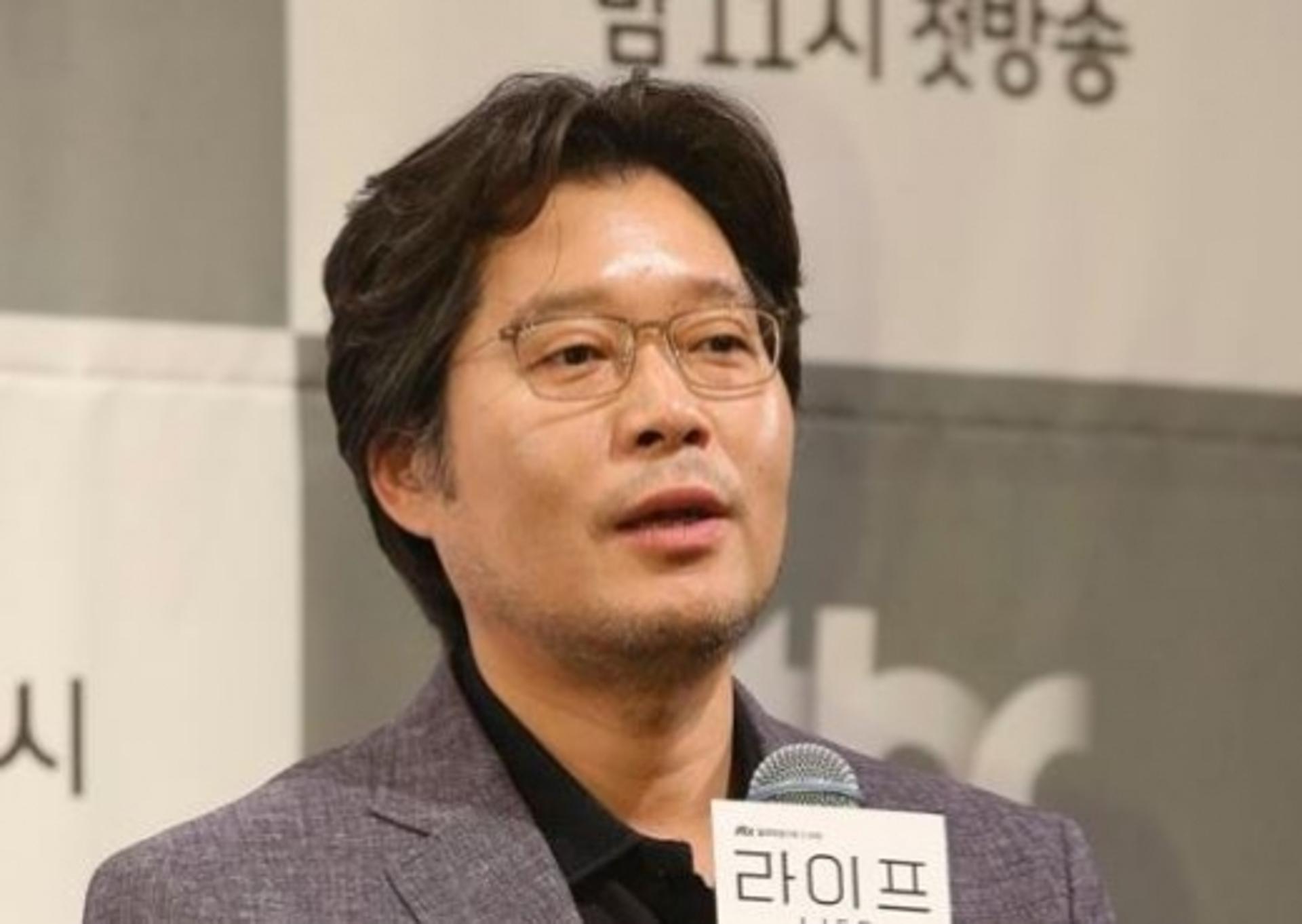 [공식입장] 유재명 결혼 "띠동갑 여자친구와 10월 비공개 웨딩마치"
