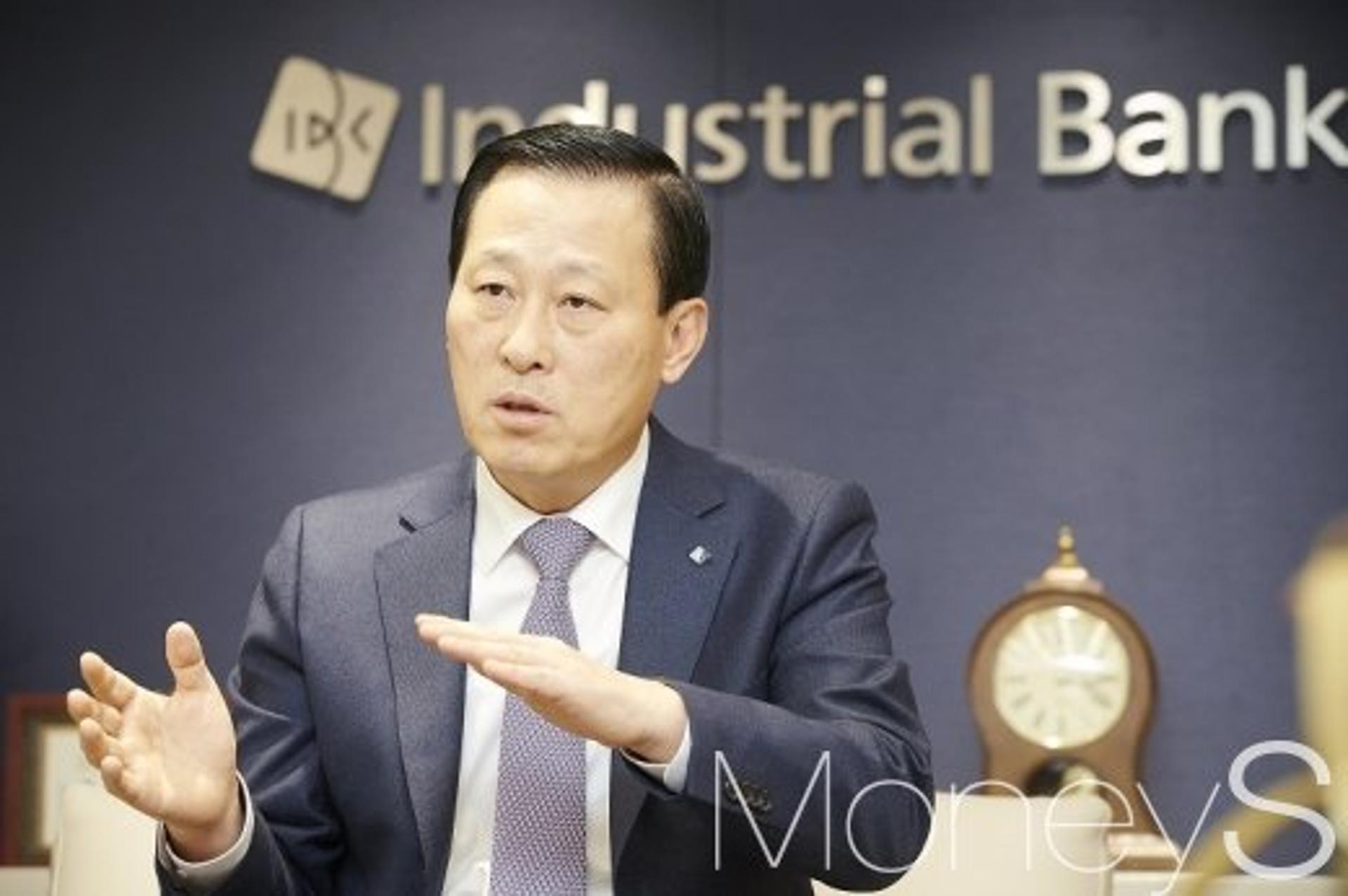‘신과 함께’ 쌍천만… ‘무비홀릭’ 기은의 투자 성공비결