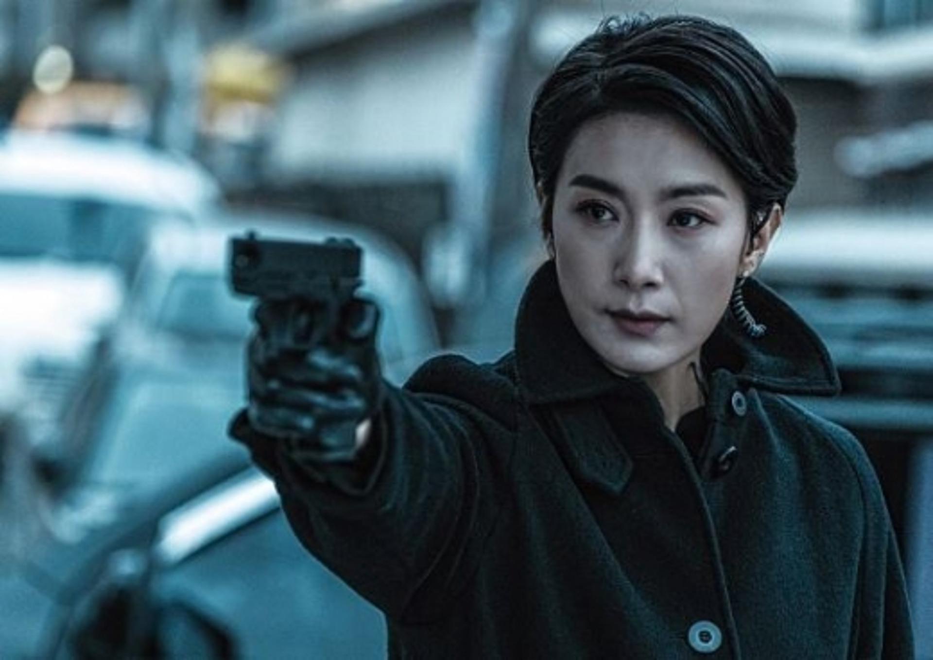 "해프닝이라기엔 심각"… 김서형 심경, 이민우와 결혼설에 '분노'
