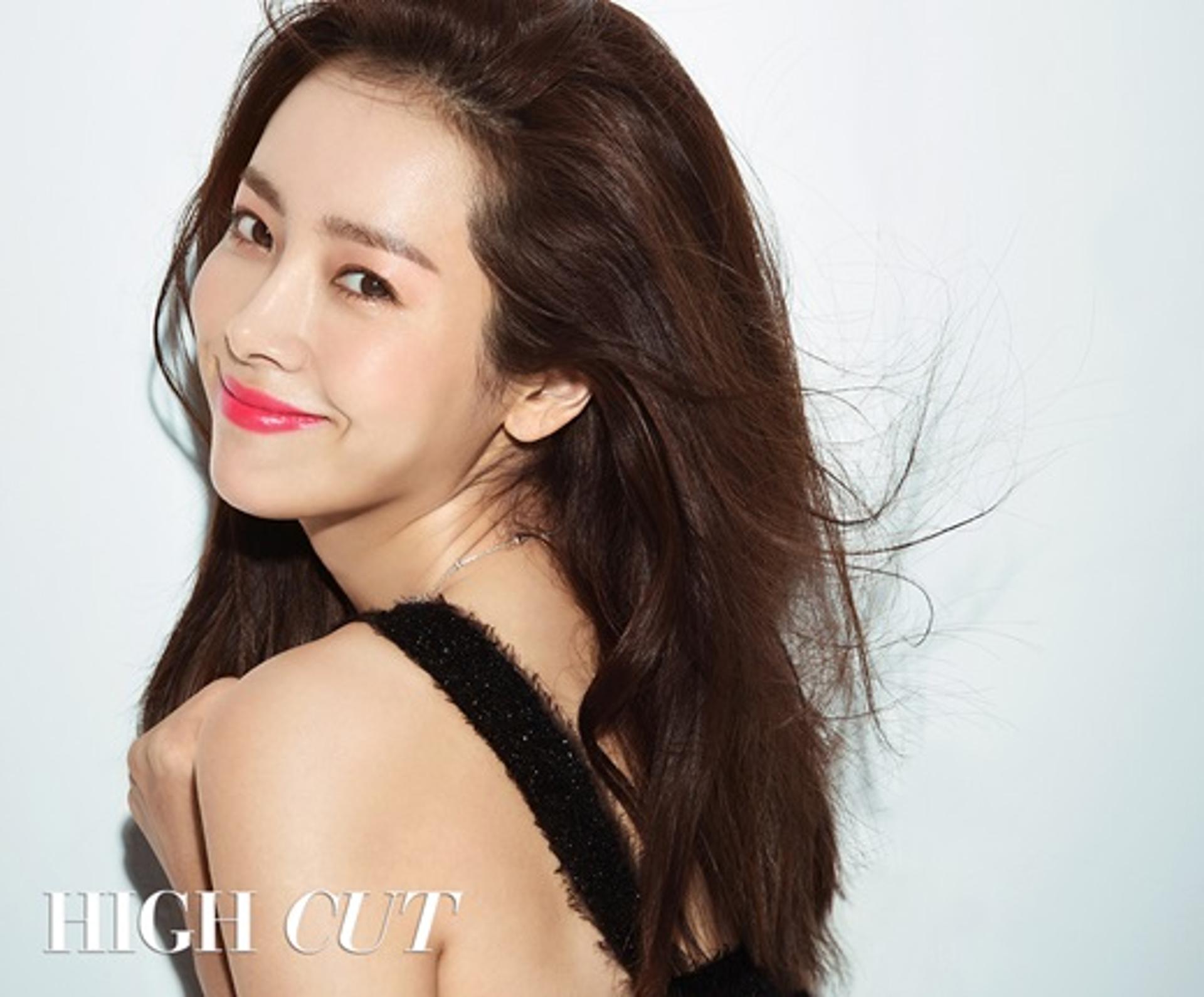 [★화보] 한지민 "지성은 천사, '아롱님'이라고 불러요"