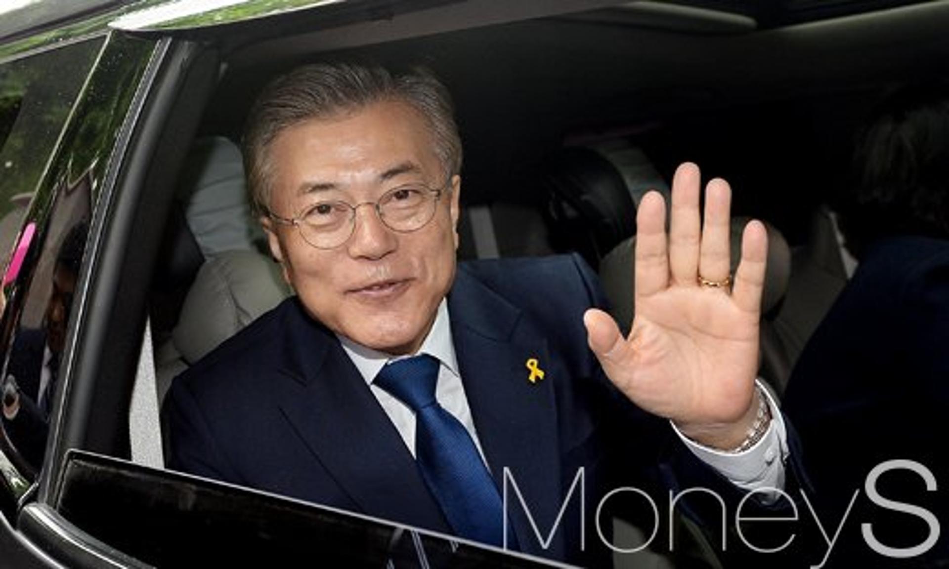 [남북정상회담] 문재인 대통령, 성남 서울공항 도착(속보)