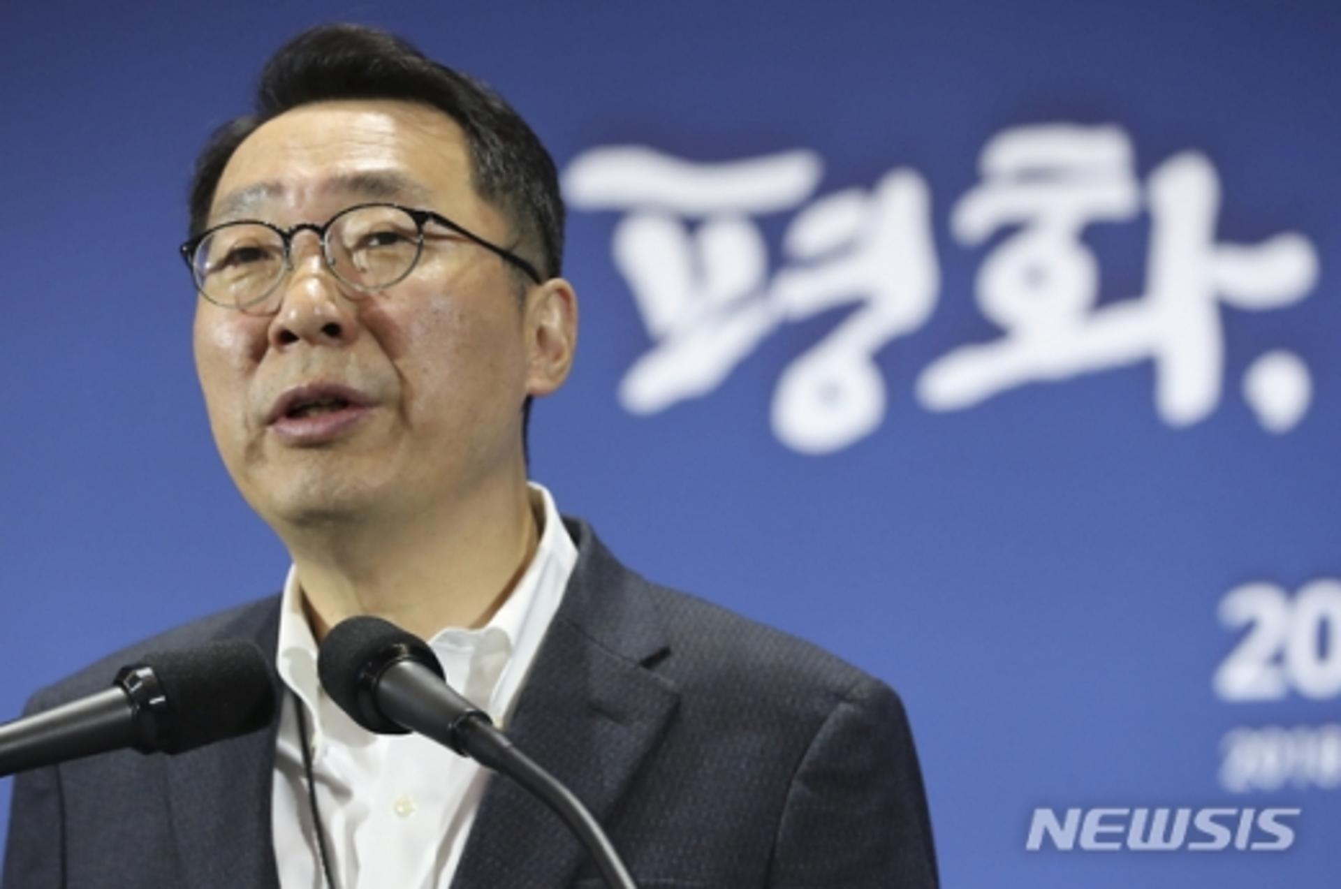 [남북정상회담 브리핑] 특별수행원은 김영남 면담, 경제인은 이용남과 대화(속보)