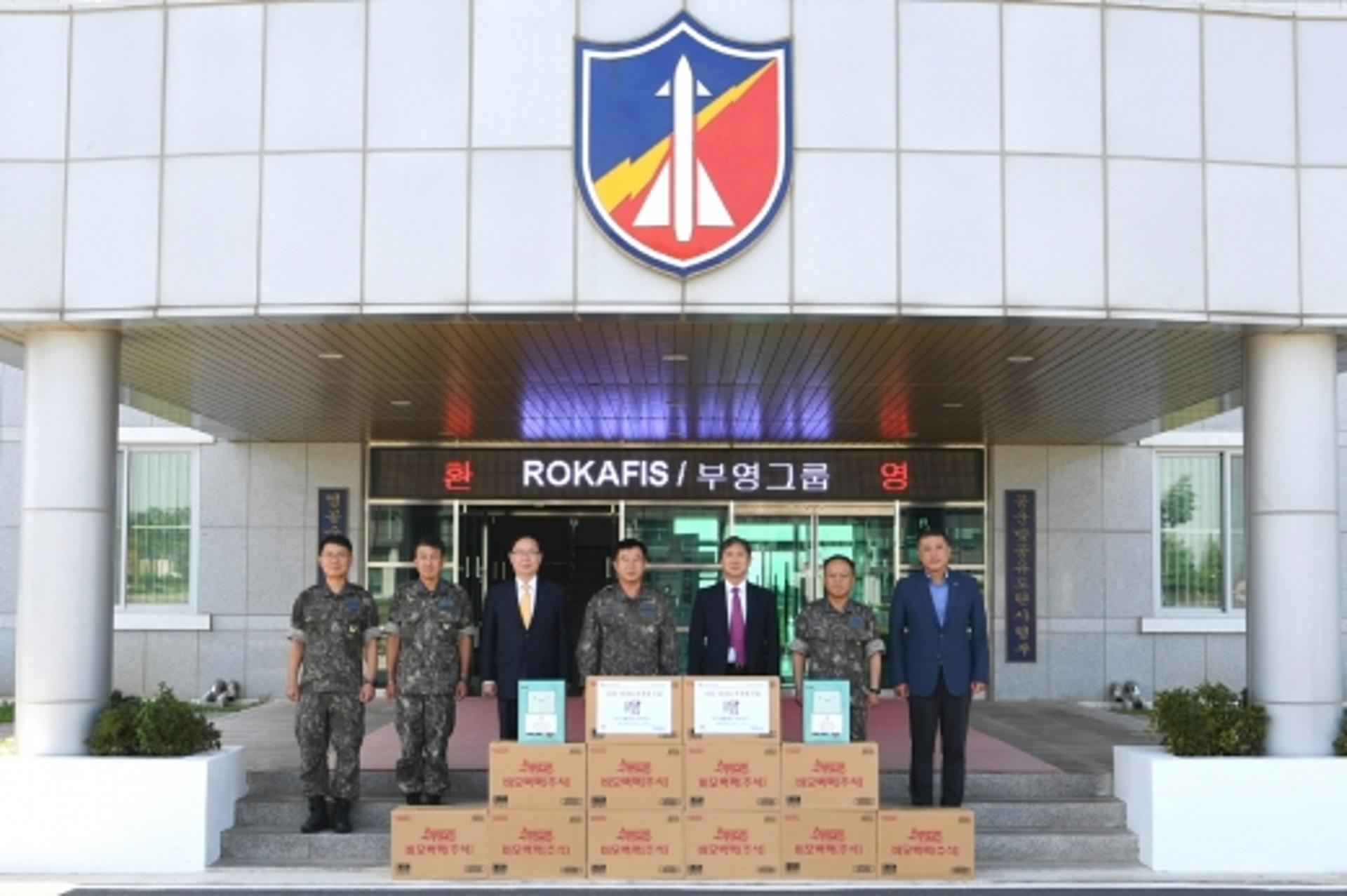 부영그룹, 한가위 앞두고 군부대 6곳에 과자 2600세트 전달